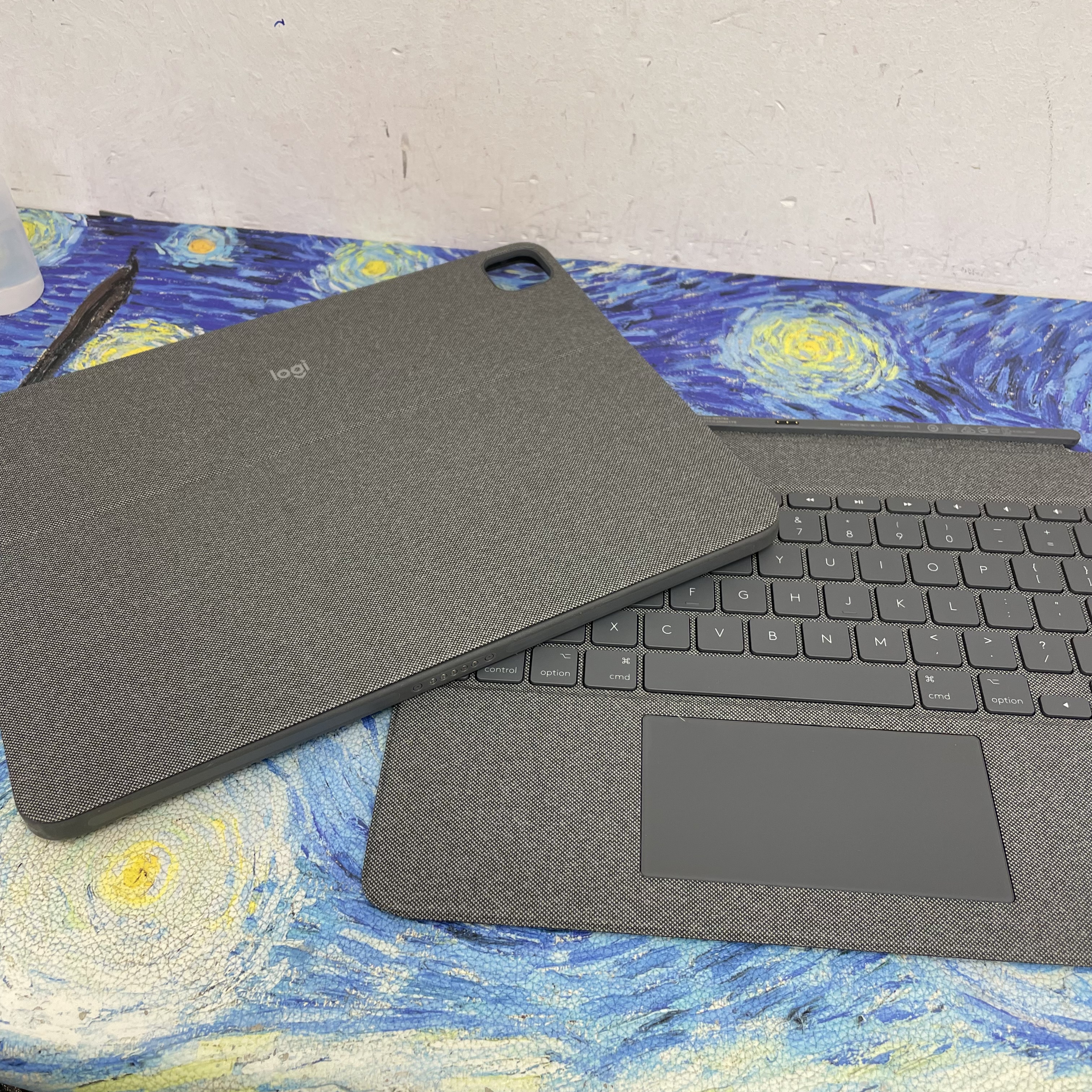 *7728 Logitech Combo Touch Keyboard for iPad Pro 12.9吋 灰色 gray