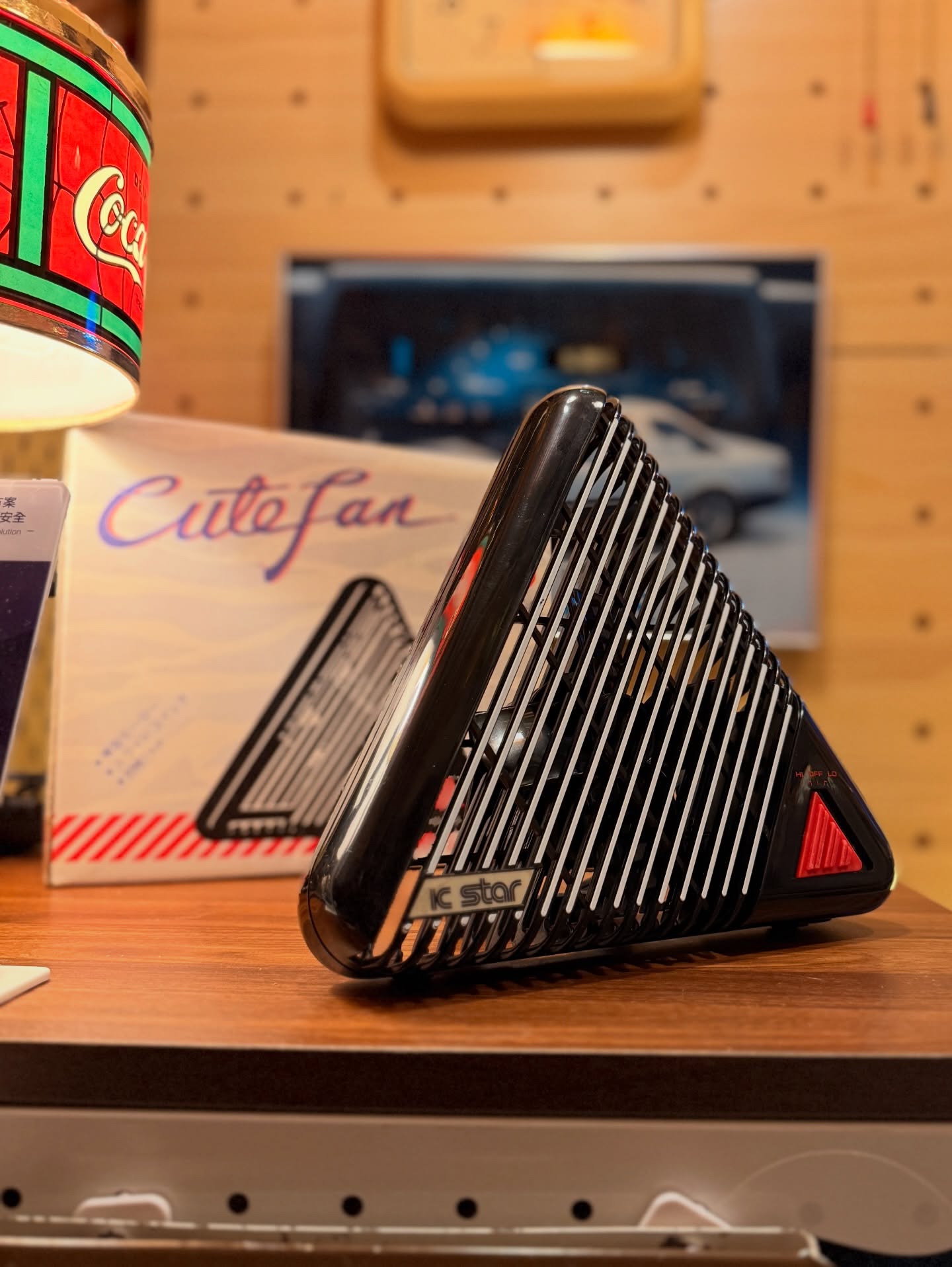 【昭和年代］IC STAR 1WD形 三角形座檯扇