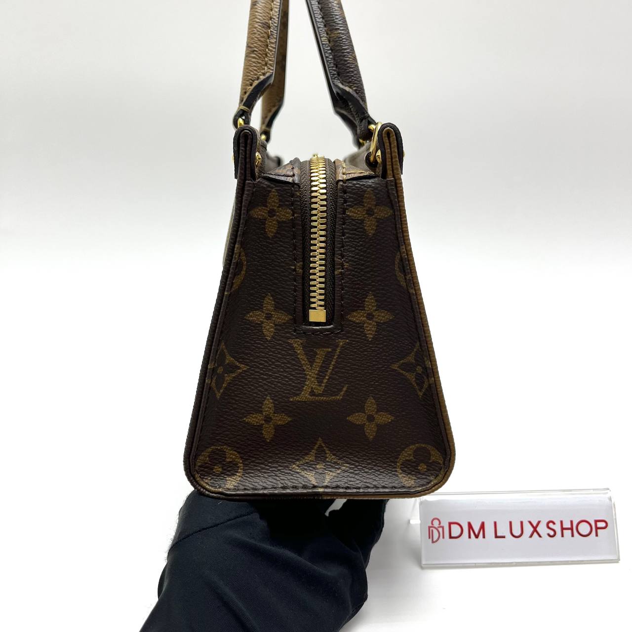 LV Monogram Reverse OnTheGo East West