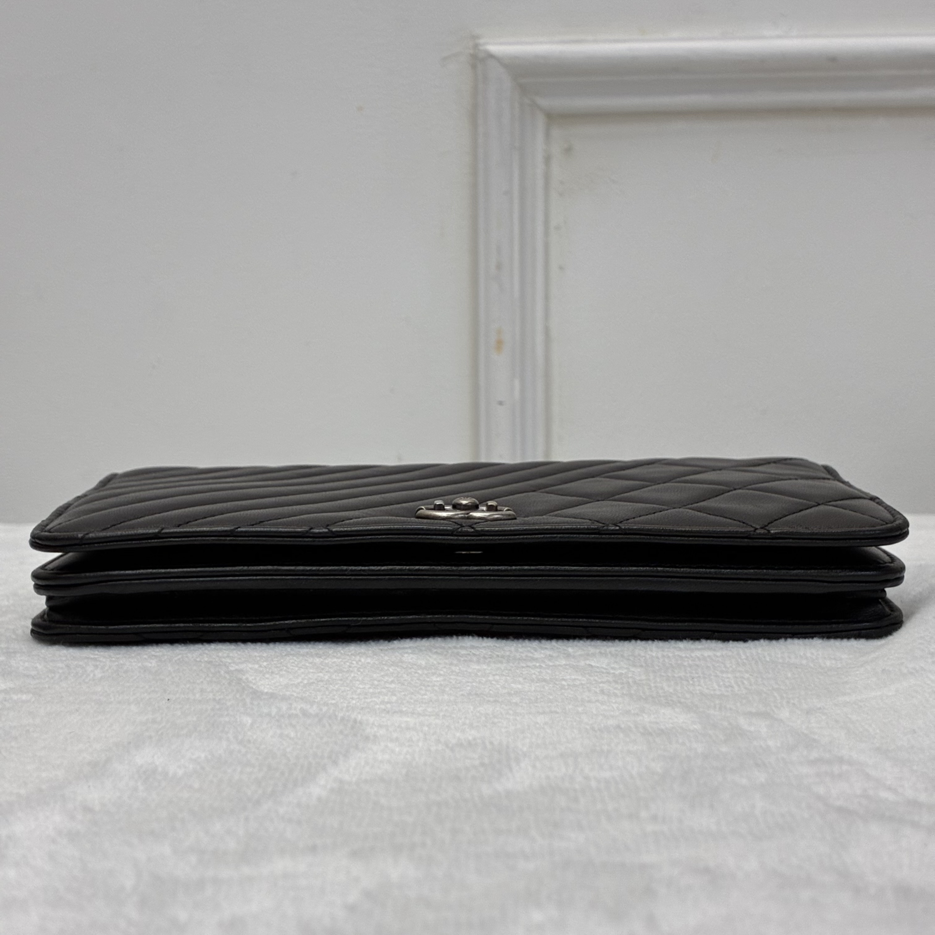 Chanel boy woc黑色銀扣