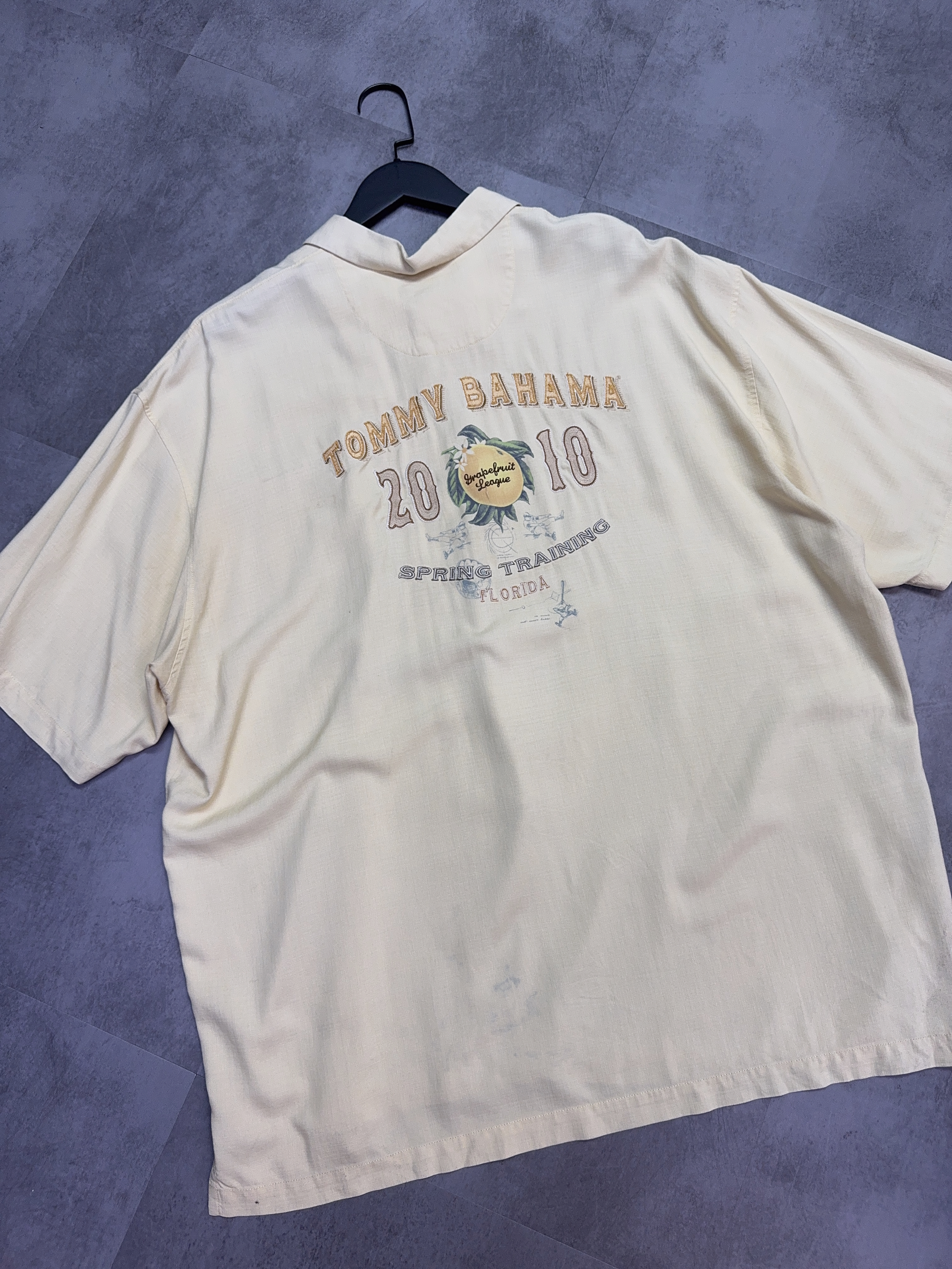 Tommy Bahama Shirt - XXL