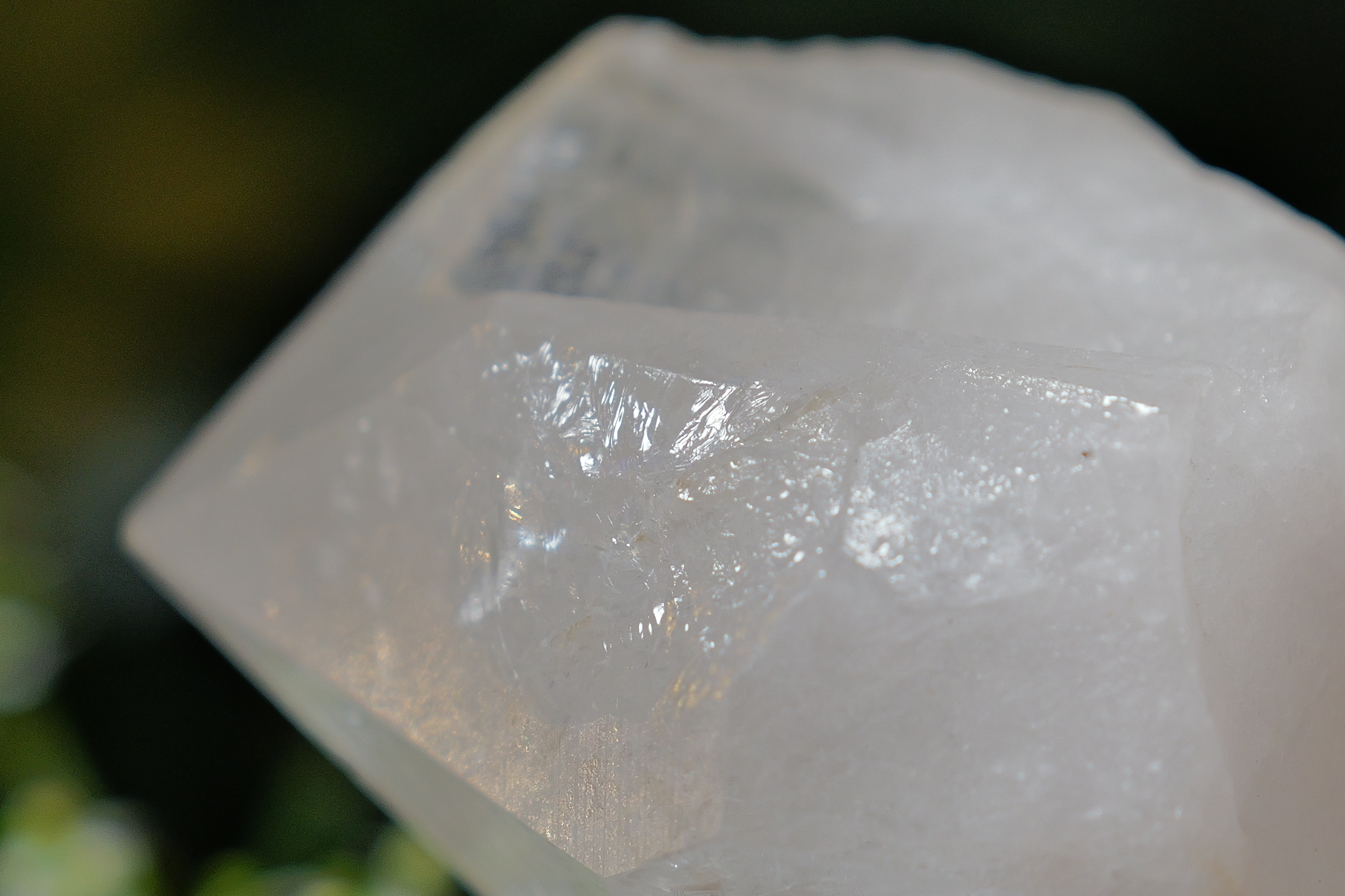 ༒12.8cm 白水晶塔尖 連托架擺設༒ CQ.7096H8NG2A2-RA30*3NJ