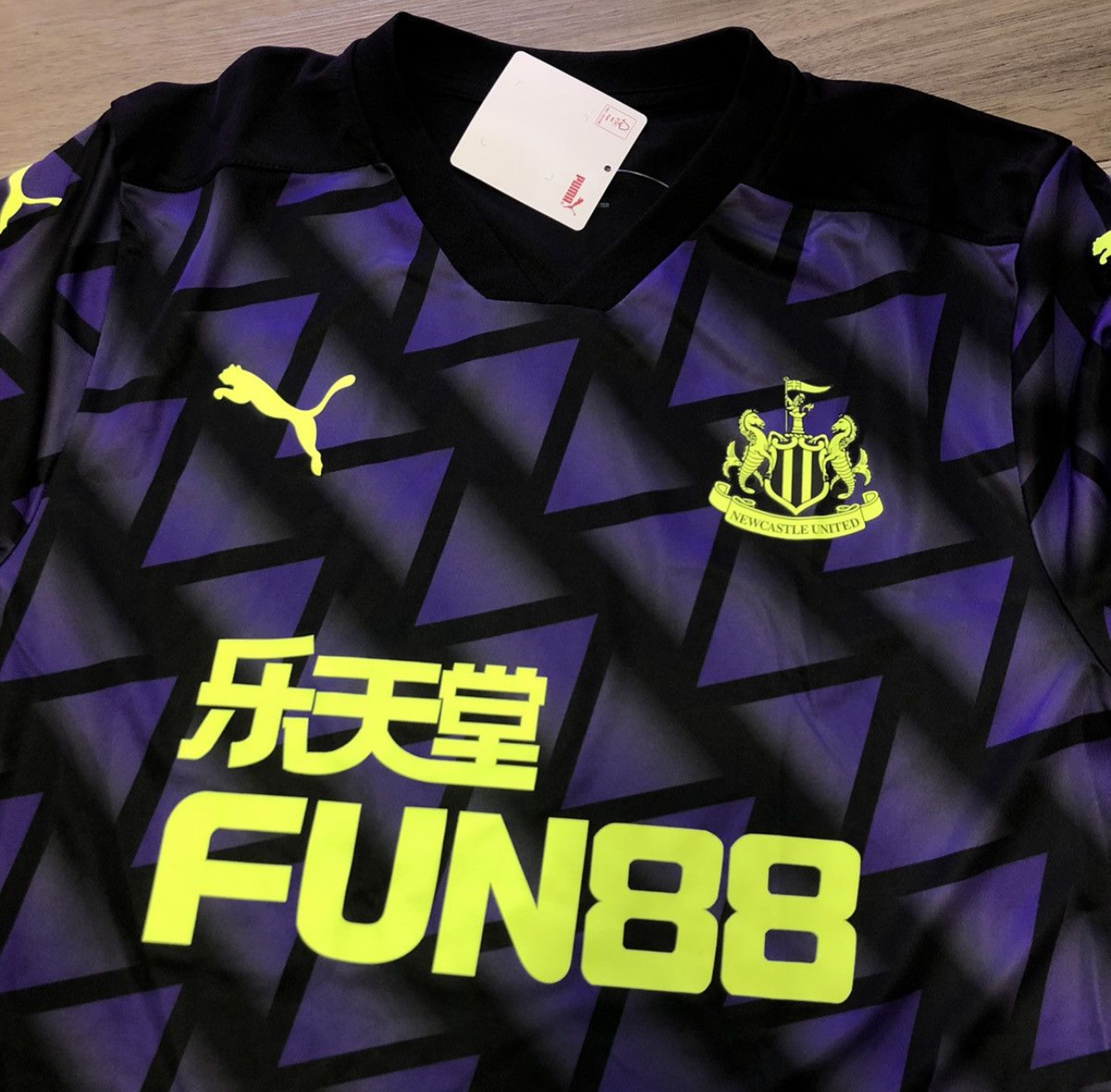 Newcastle United 20/21 third away shirt (Bnwt)