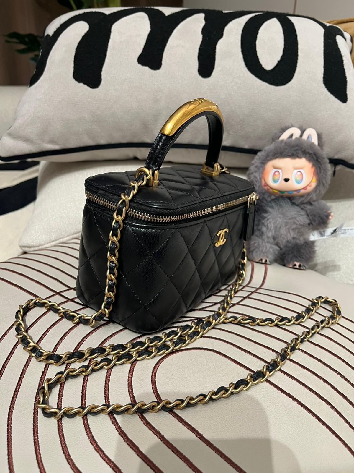 Chanel vanity with handle GHW AP2199 100%Authentic,98%new ✅晶片貼✅dust bag ✅box
