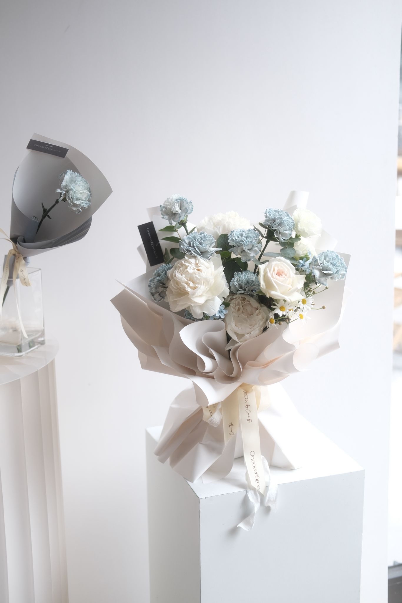 (僅限加購) 單支康乃馨🩵（隨機包裝）