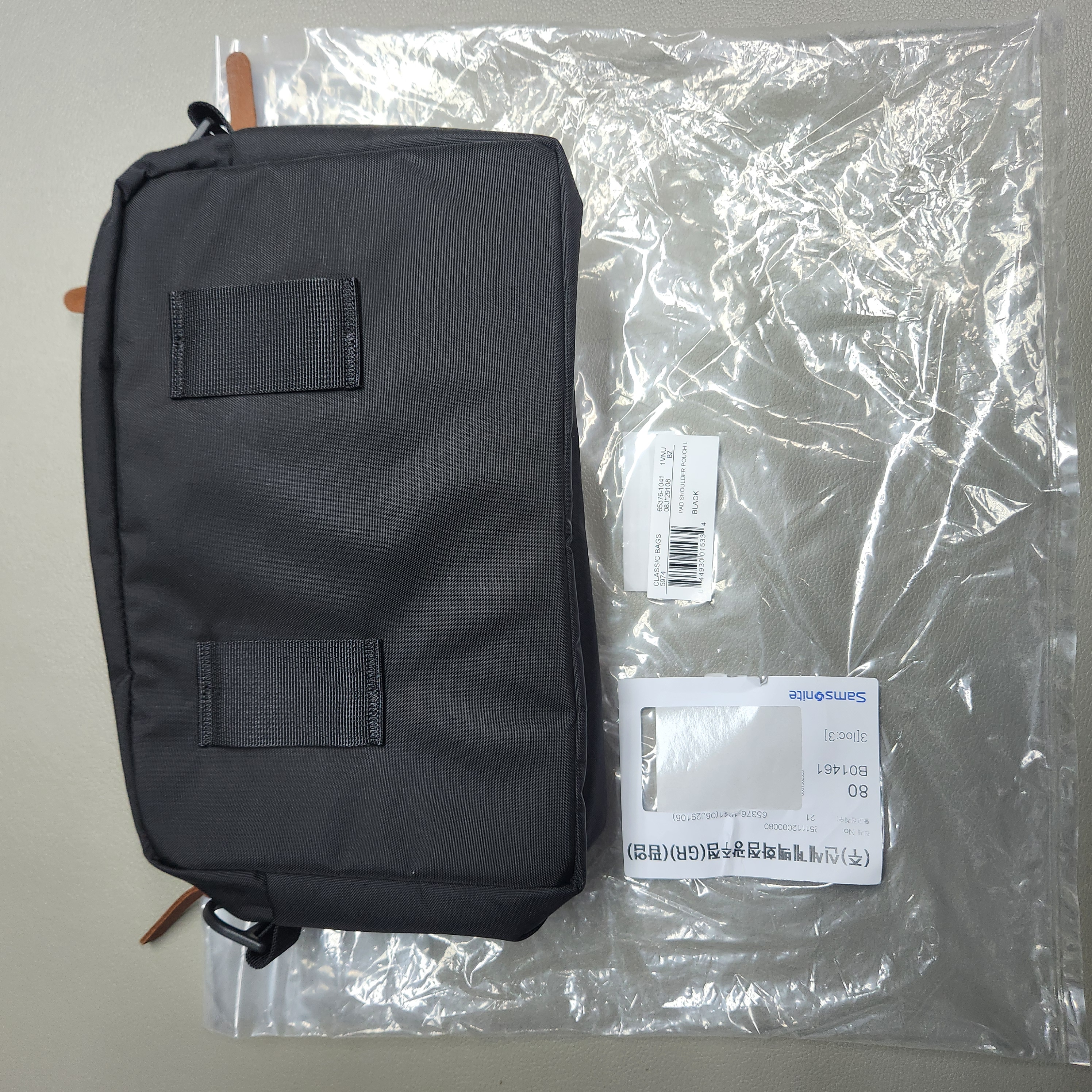 【現貨瑕疵處理】GREGORY PADDED SHOULDER POUCH L BLACK【現貨36小時內寄出】