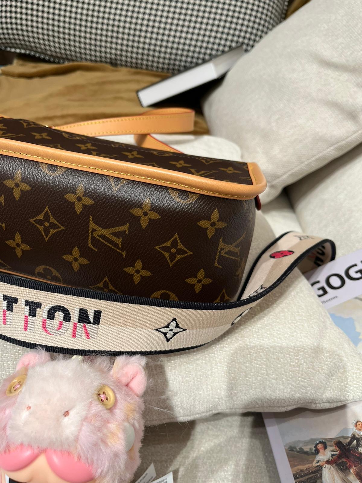 Lv Diane Monogram M45985 2Way Bag 100%Authentic, 95%new ✅strap✅Dust bag
