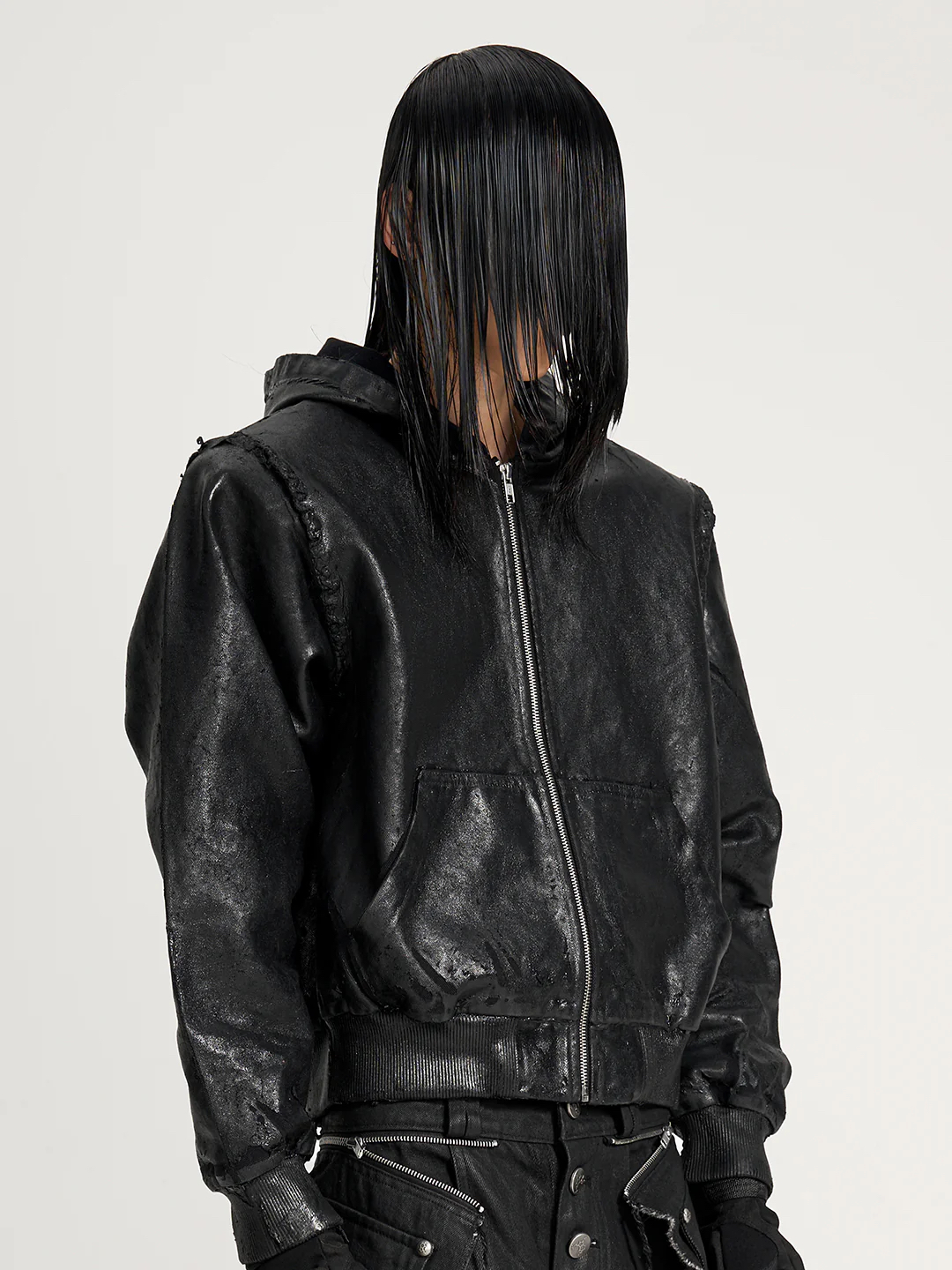 VAR-44｜MOLTING SHELL · COATED-CANVAS ZIP HOODIE