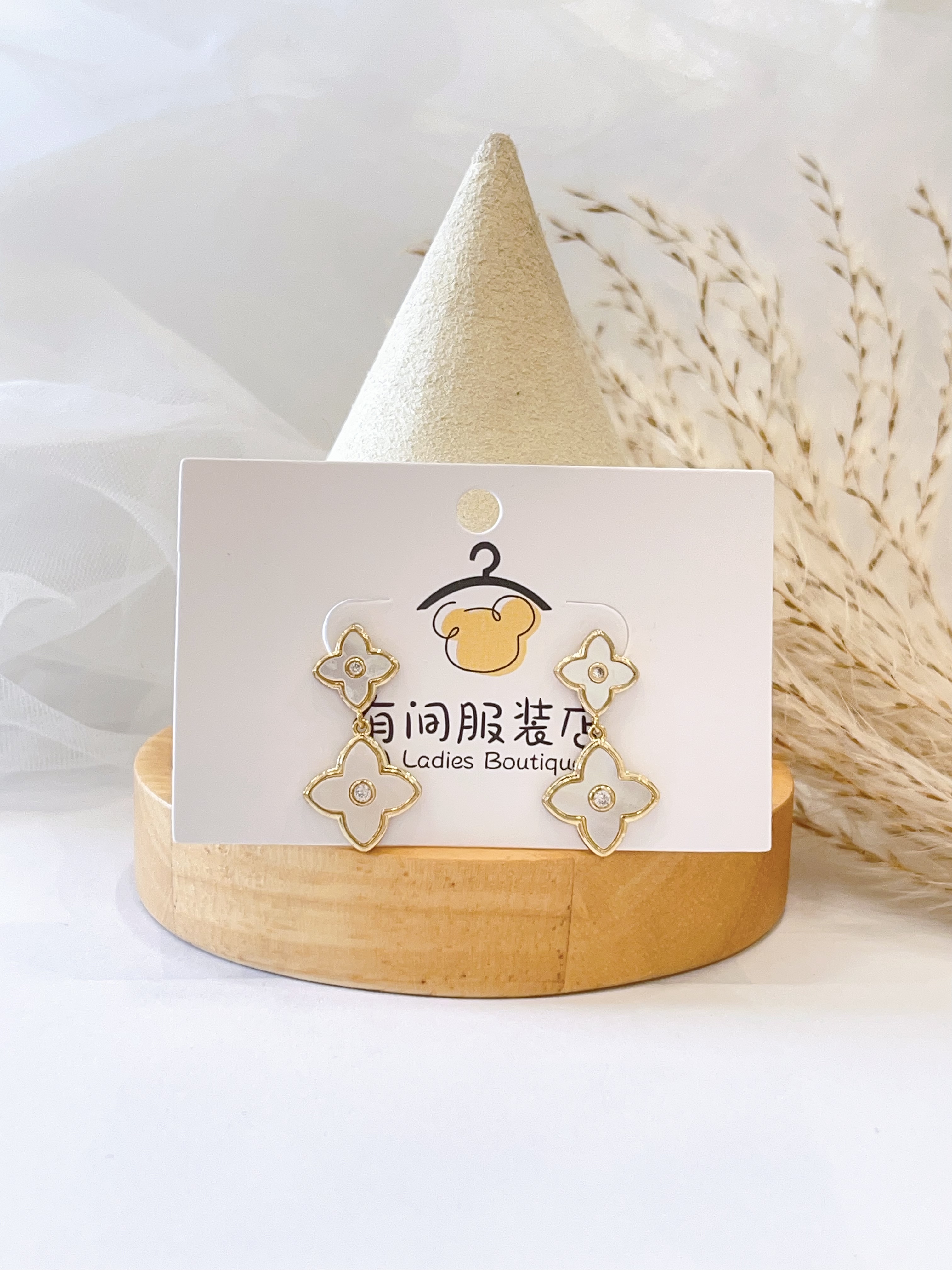 小众贝壳四叶草耳坠耳环