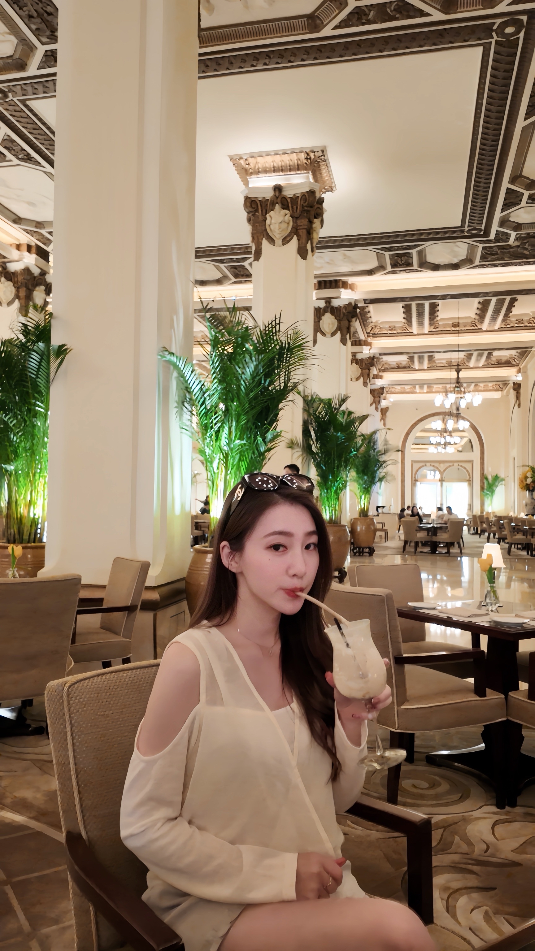 Layering 長袖露肩小上衣