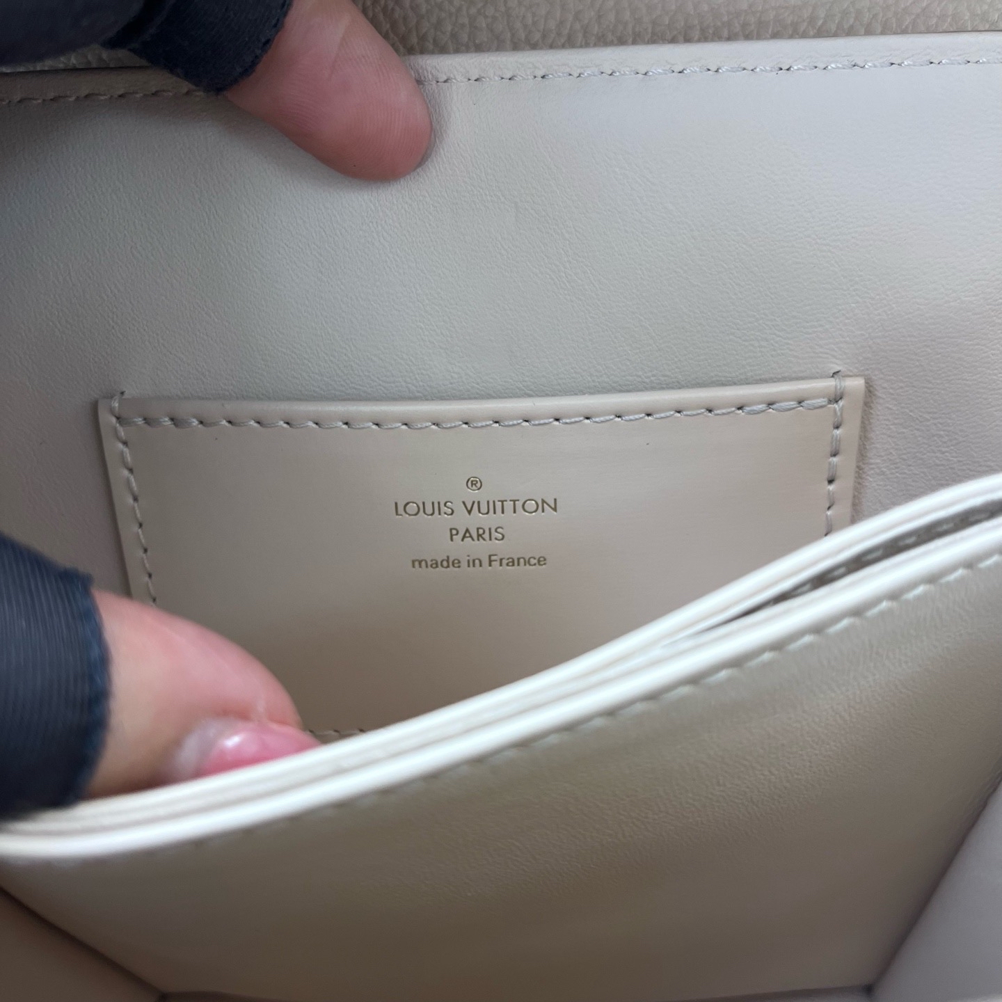 【預訂貨品】LV rose des vents奶白色斜孭袋