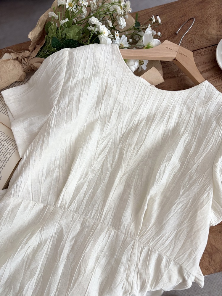 Lune Textured Dress (Ivory)