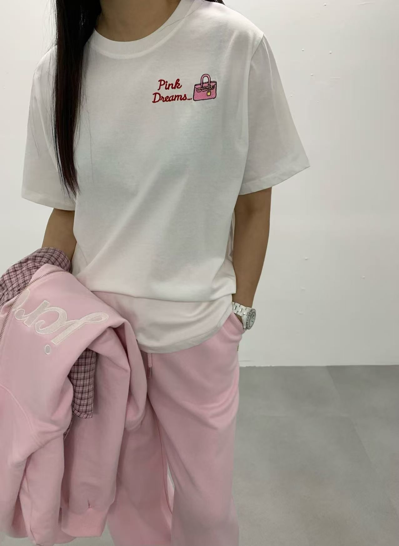 J crane 刺繡手袋仔Tee 