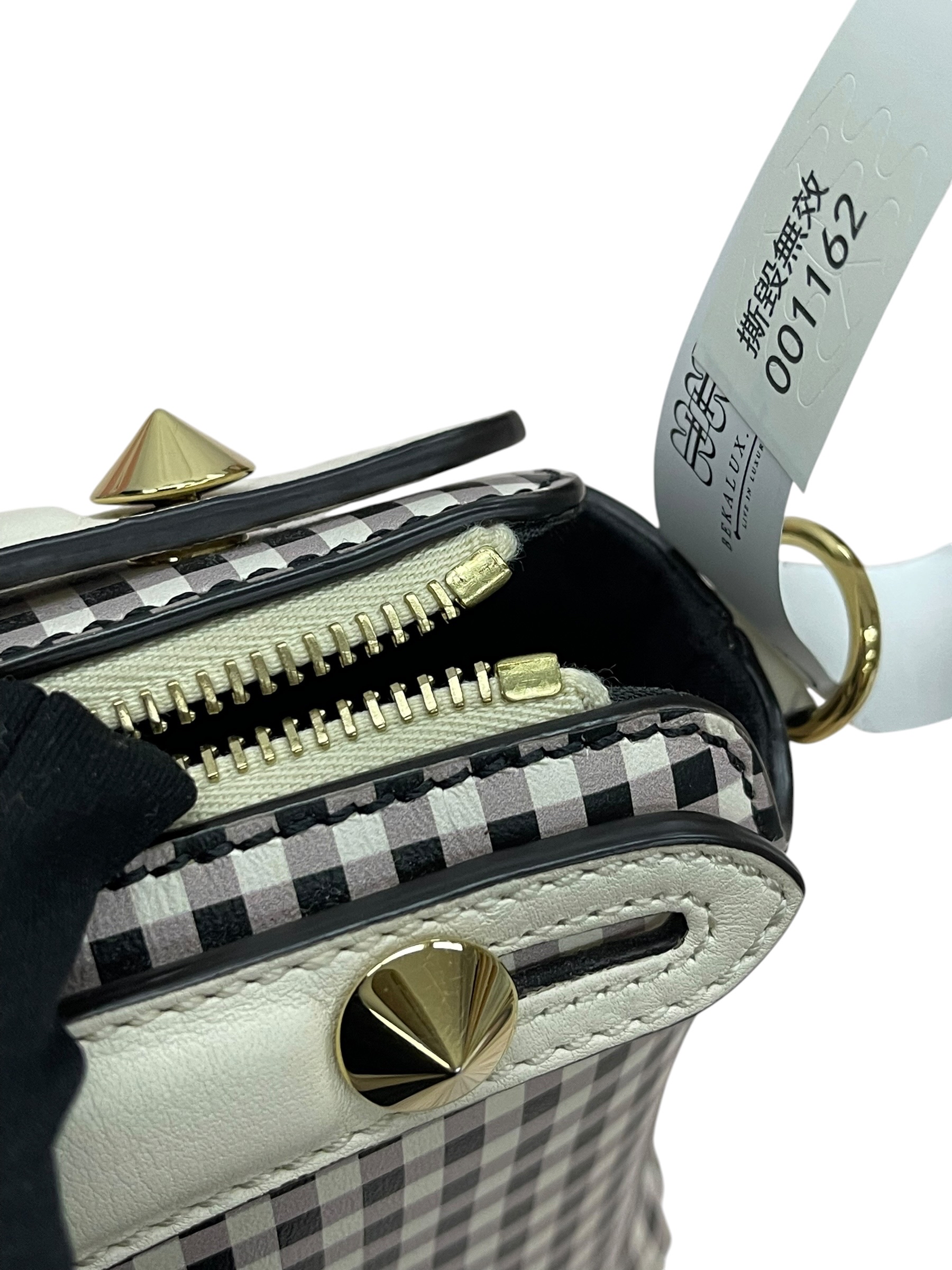 Pre-owned Fendi By The Way / Product Code: 071908