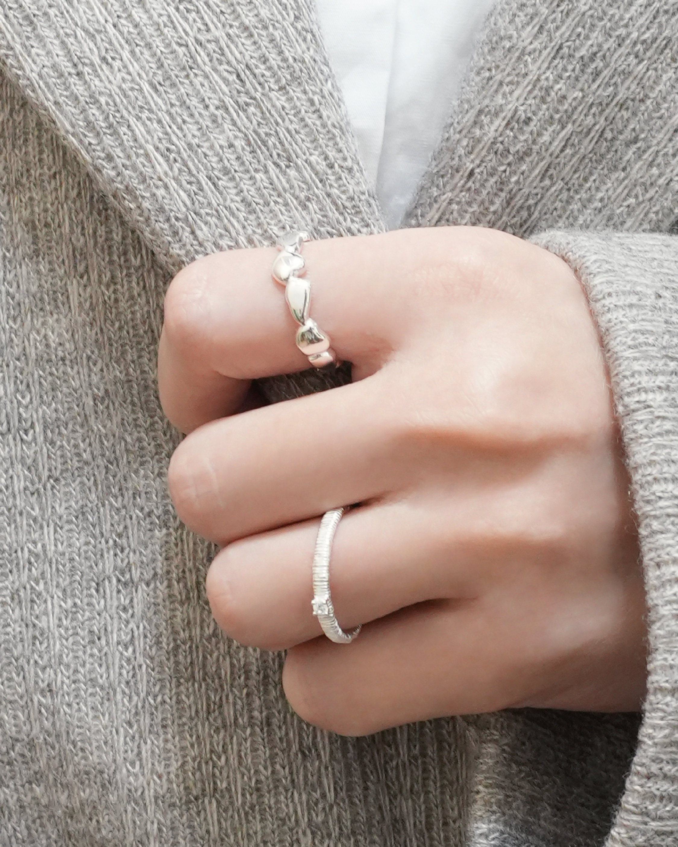 Curved Bead Ring