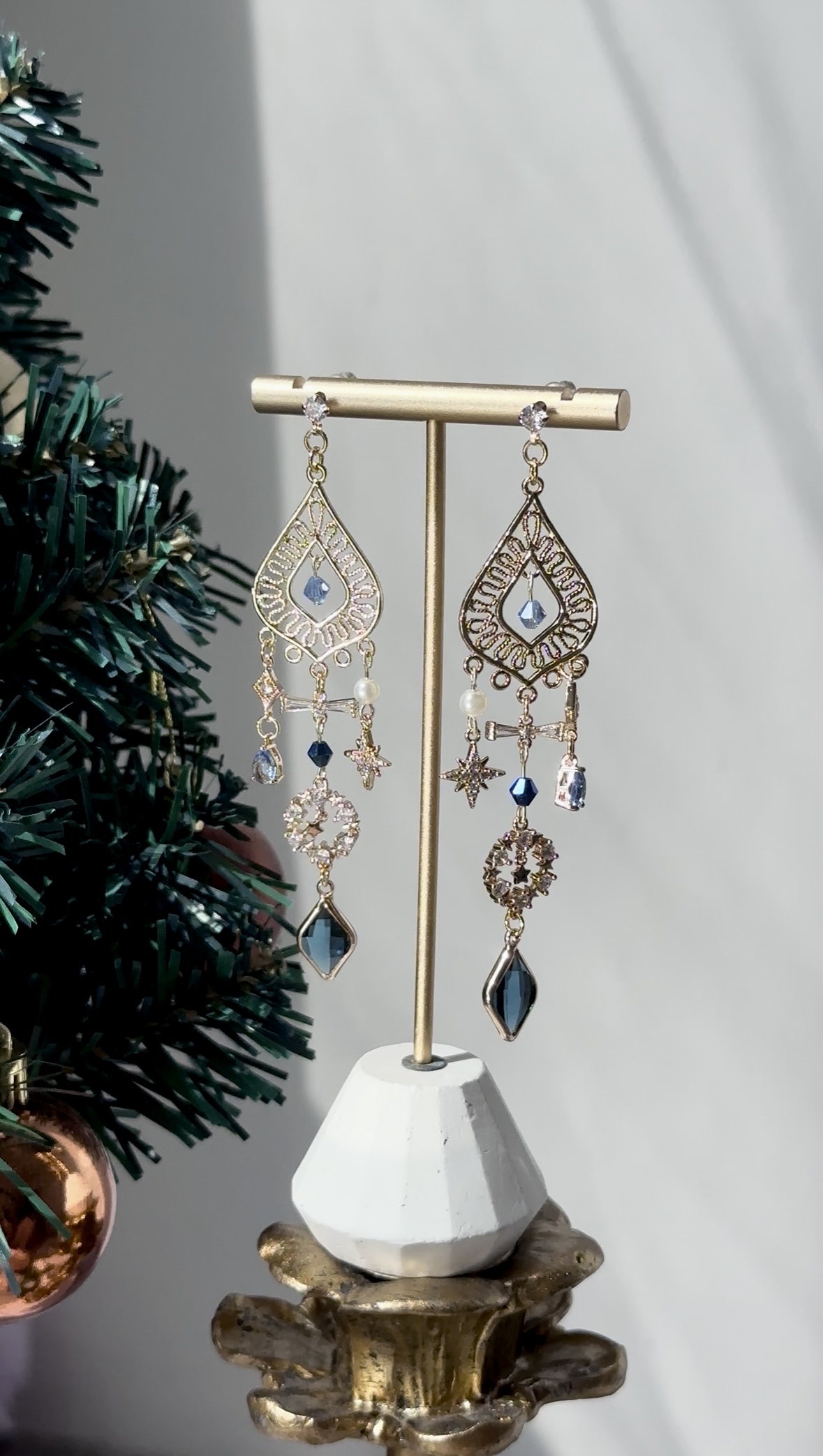 雪之藍水滴耳環❄️