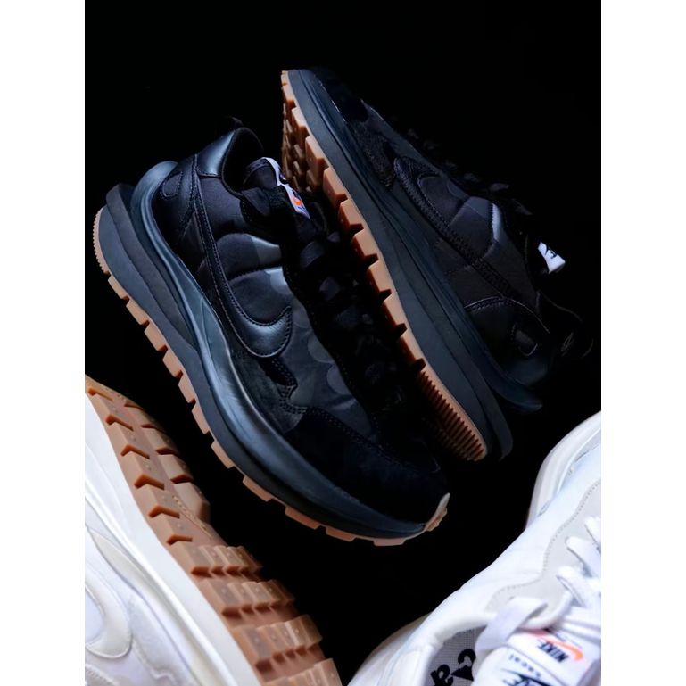 Nike X Sacai VaporWaffle Black Gum DD1875-001 (Men) | GILL STUDIO