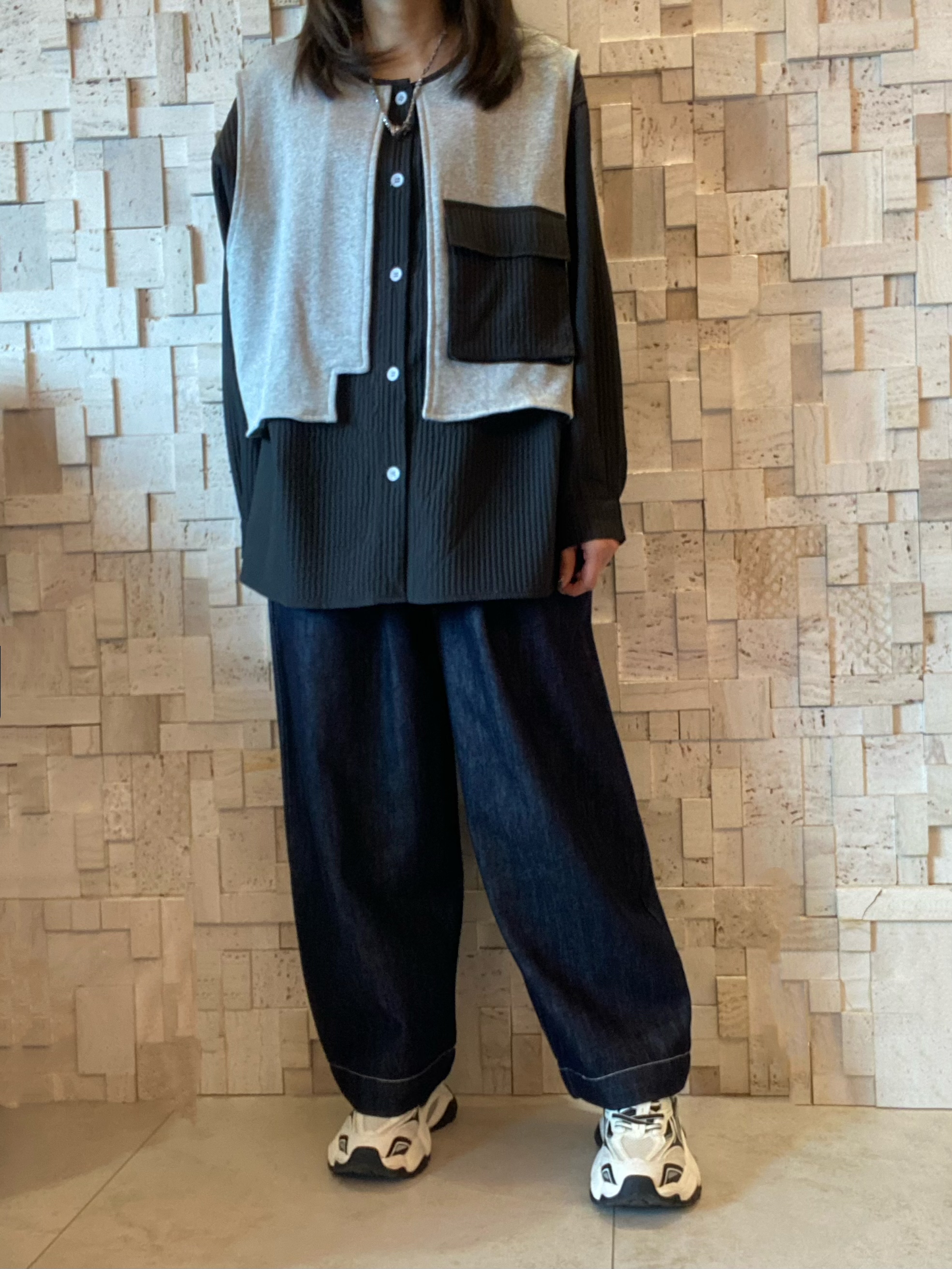 #2069 闊身假兩件長Top