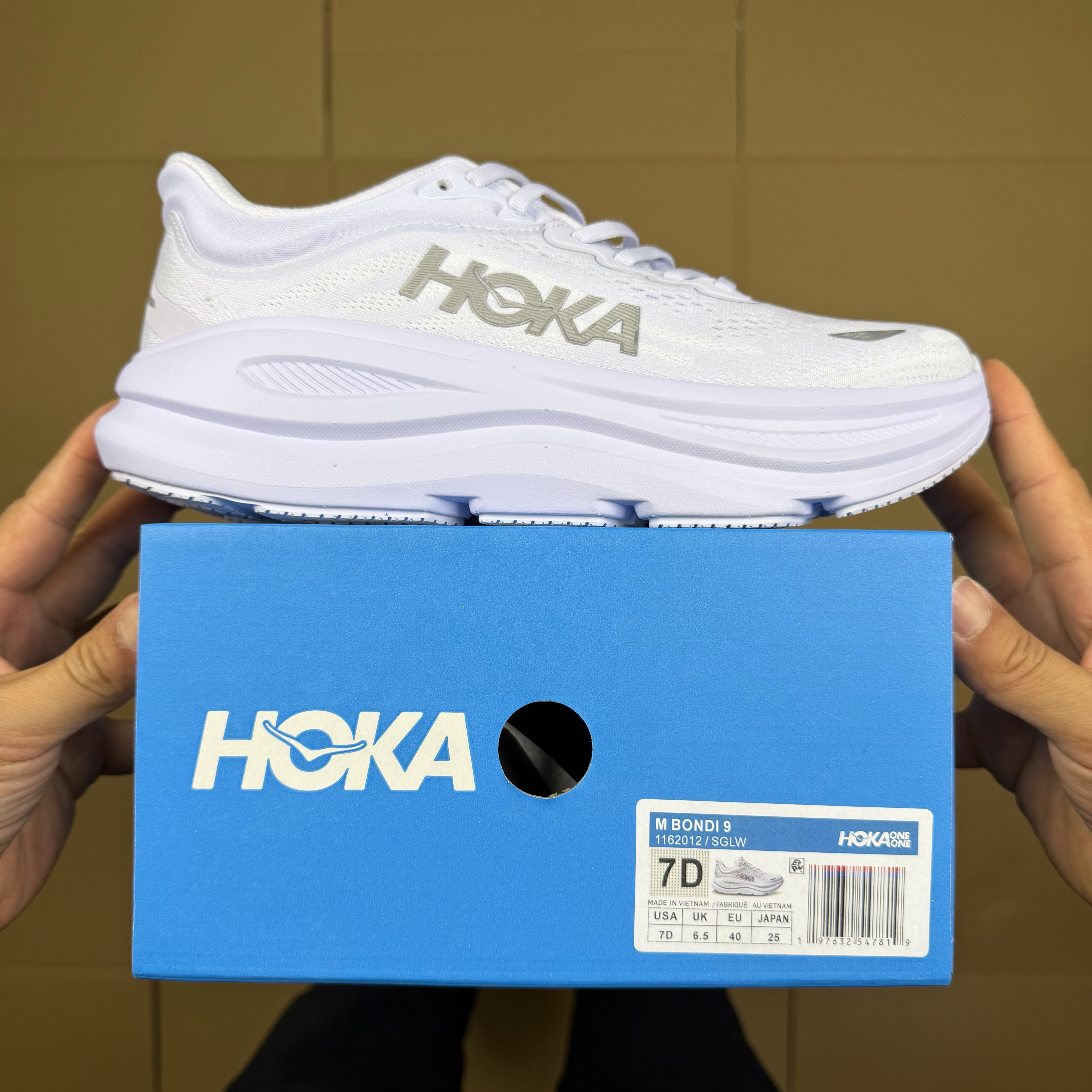 Hoka One One Bondi 9 
