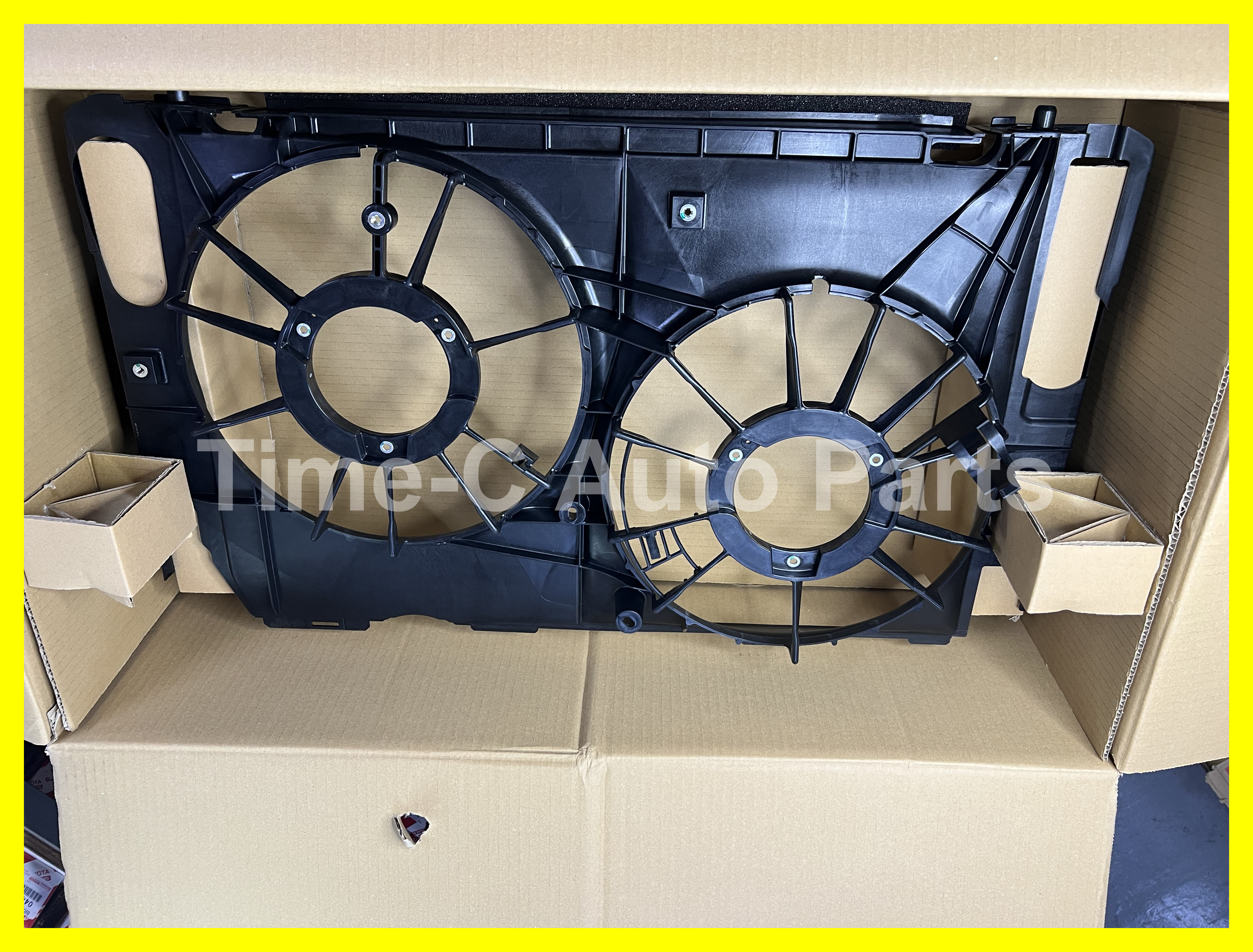 風扇蓋 16711-28430 - Toyota Estima 50系