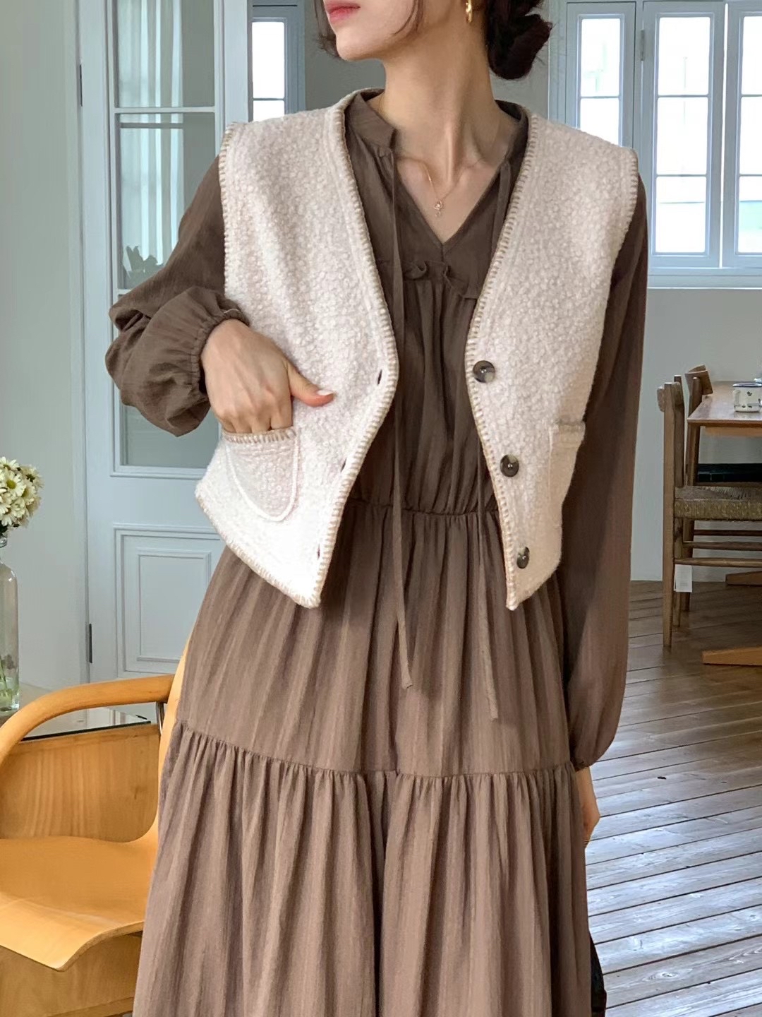 R10 羊羔毛背心仔