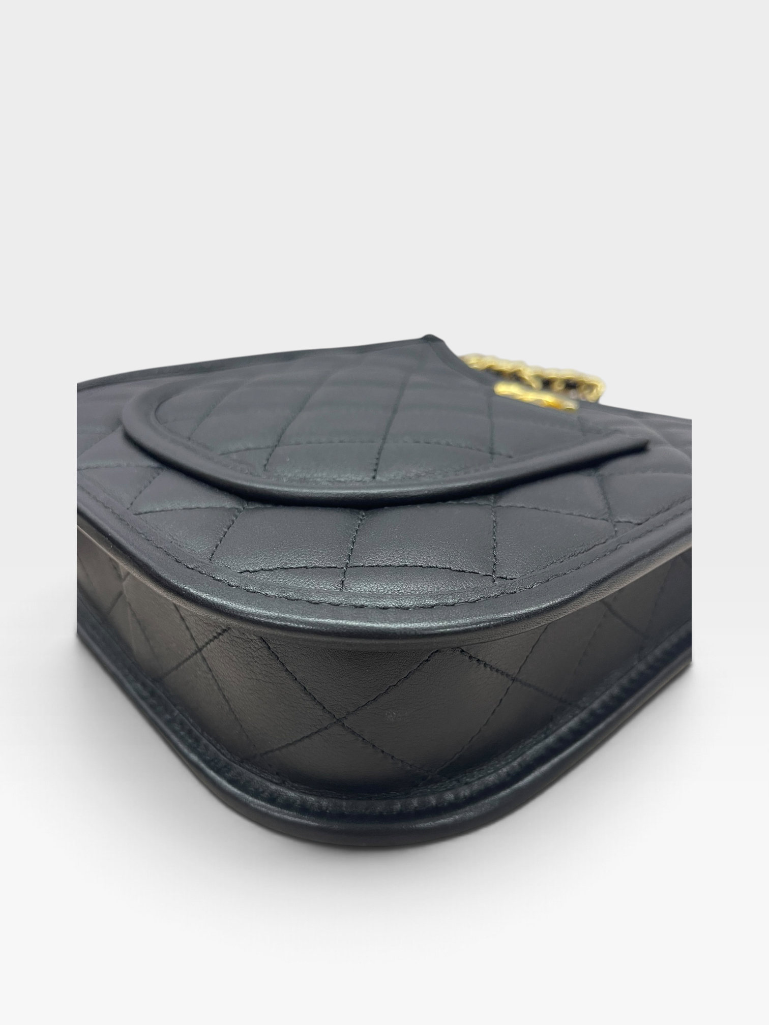 Pre-Owned Chanel Hobo/ Product Code: 100802