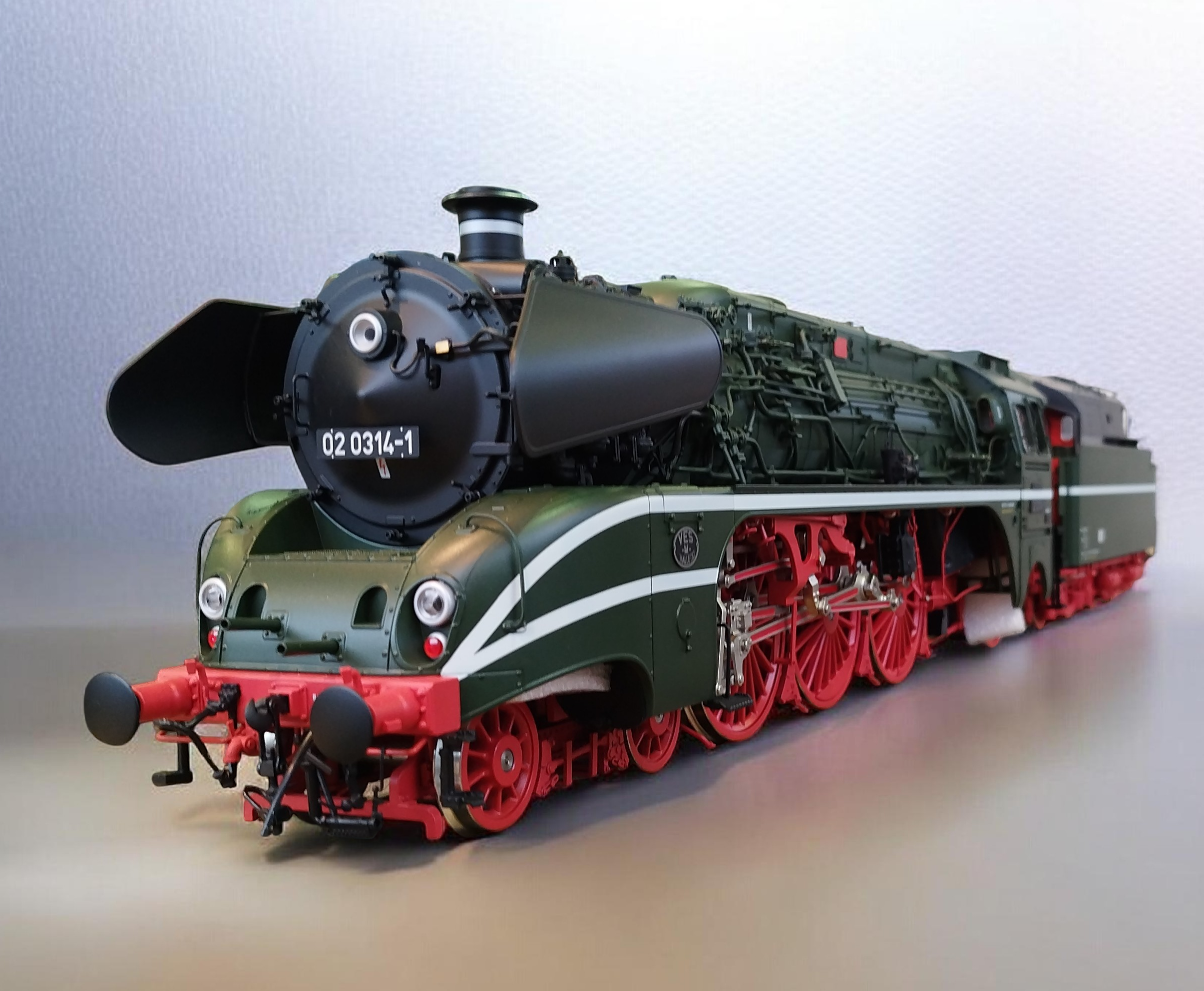 Spur-1 BR 02 314-1 Dampflok DR/GDR DCC Sound & Smoke 
