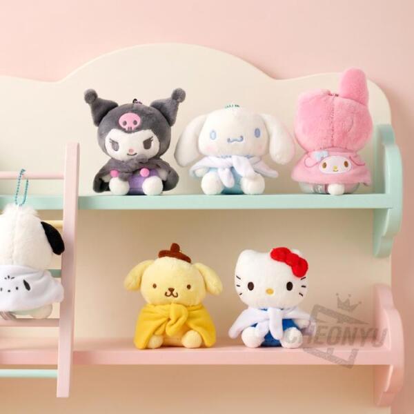 預訂 | 韓國版 Sanrio 小披風公仔鎖匙扣 8cm