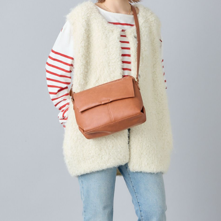 Legato Largo Wallet Shoulder Bag