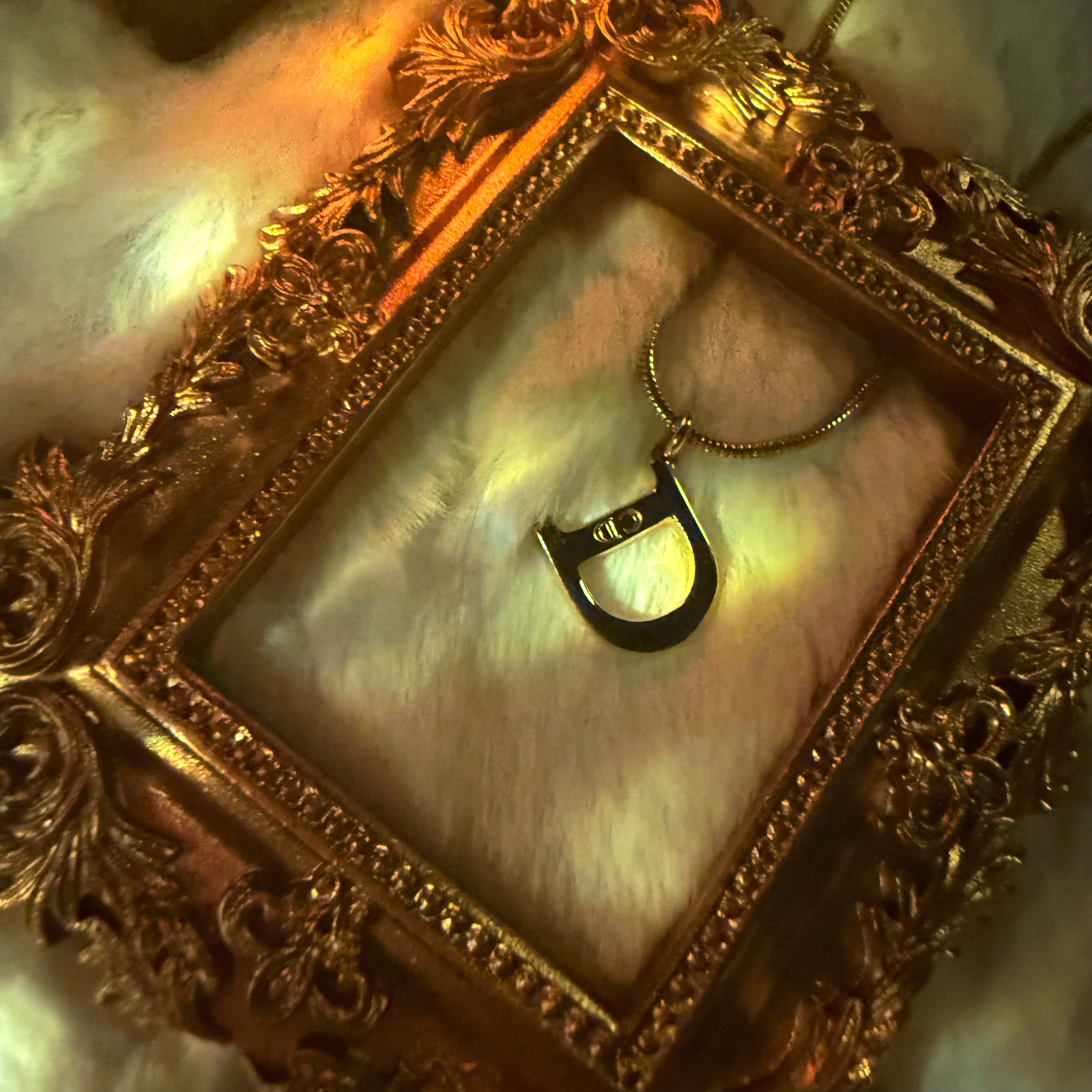 Dior necklace vintage/D