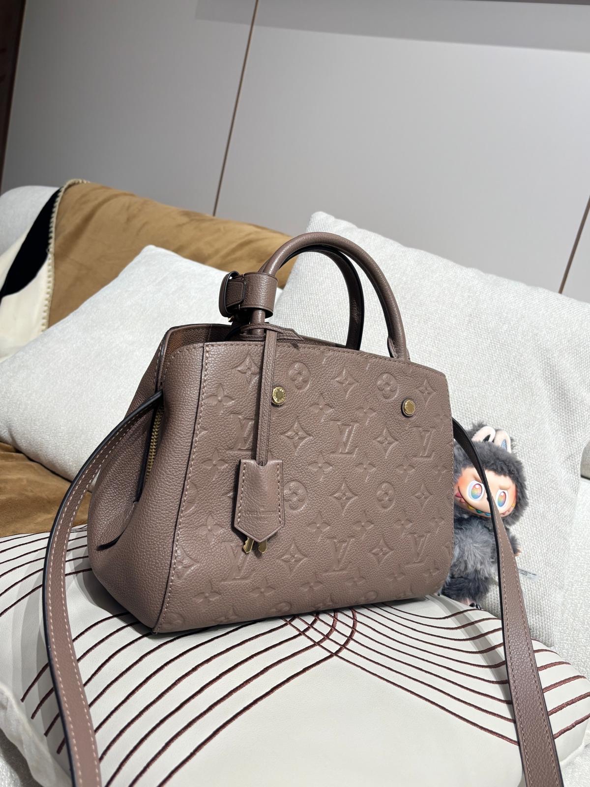 Lv montaigne bb empreinte calfskin 100%Authentic,98%new ✅key lockpad✅strap✅dust bag  
