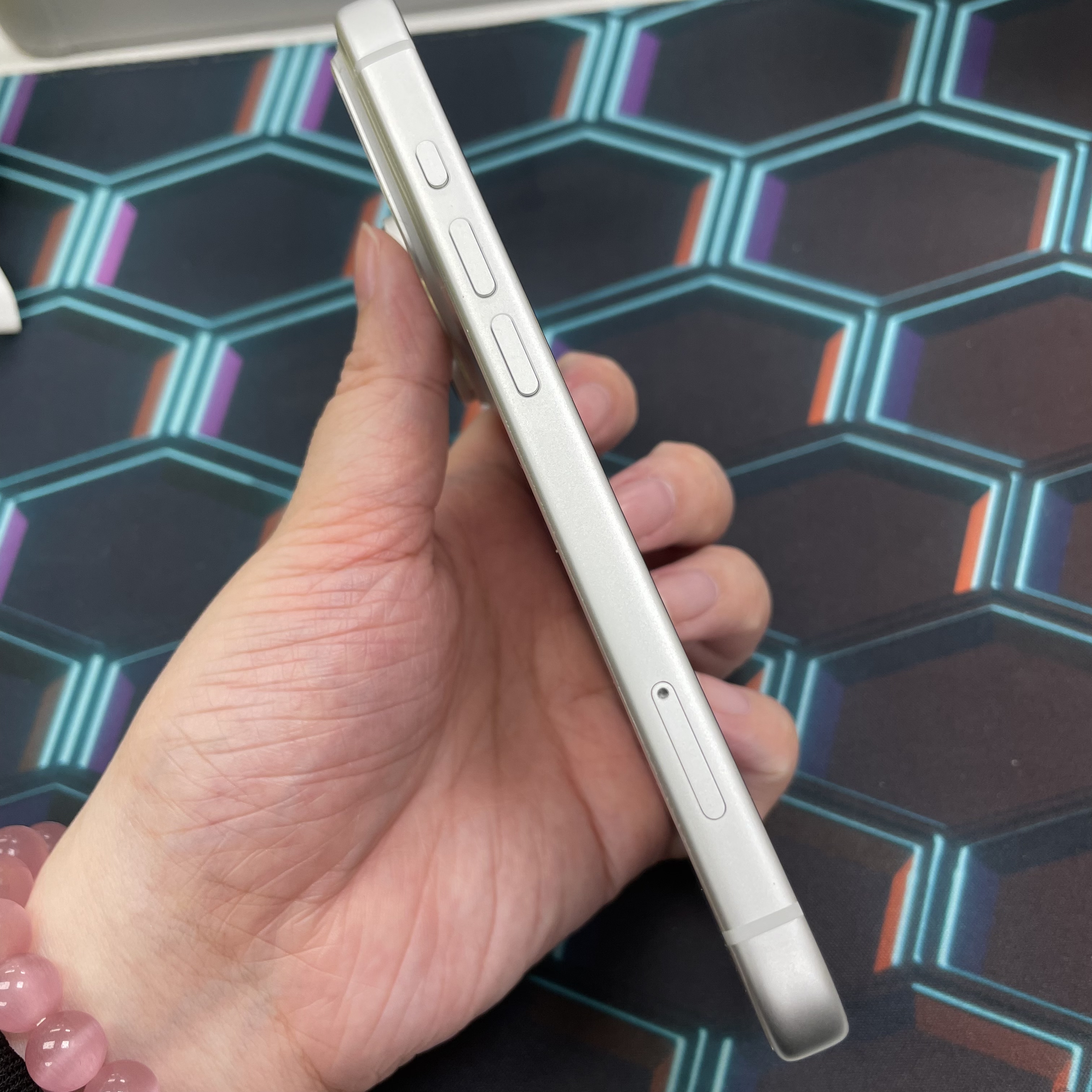 *6243 17 pro 完美機 512GB 電100 銀色 sliver