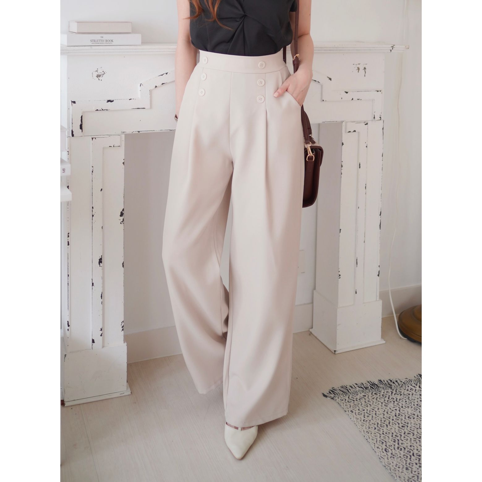 百搭知性の選💮排鈕闊腳長褲(KR)杏色310737