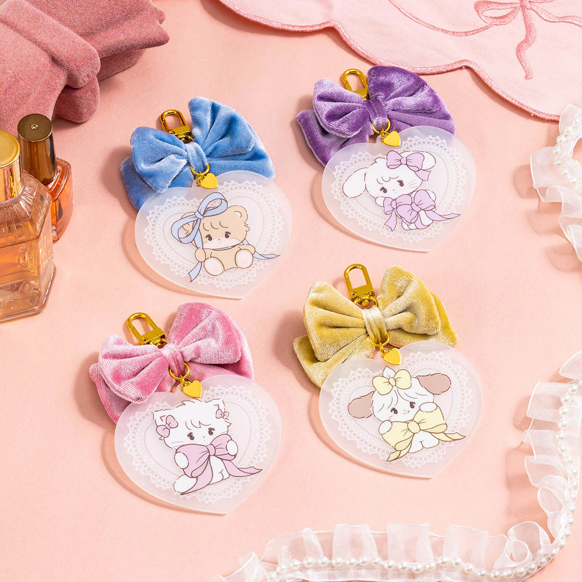 🎀【預訂】 Lil ala mode 心形蝴蝶結掛飾 Cammy