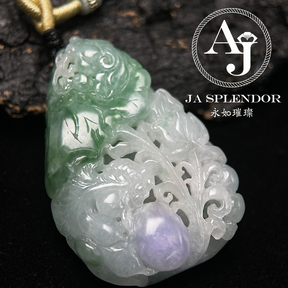 JN-3366 天然翡翠A玉 大師級鏤空精雕俏色春彩雙魚福壽映荷吊墜