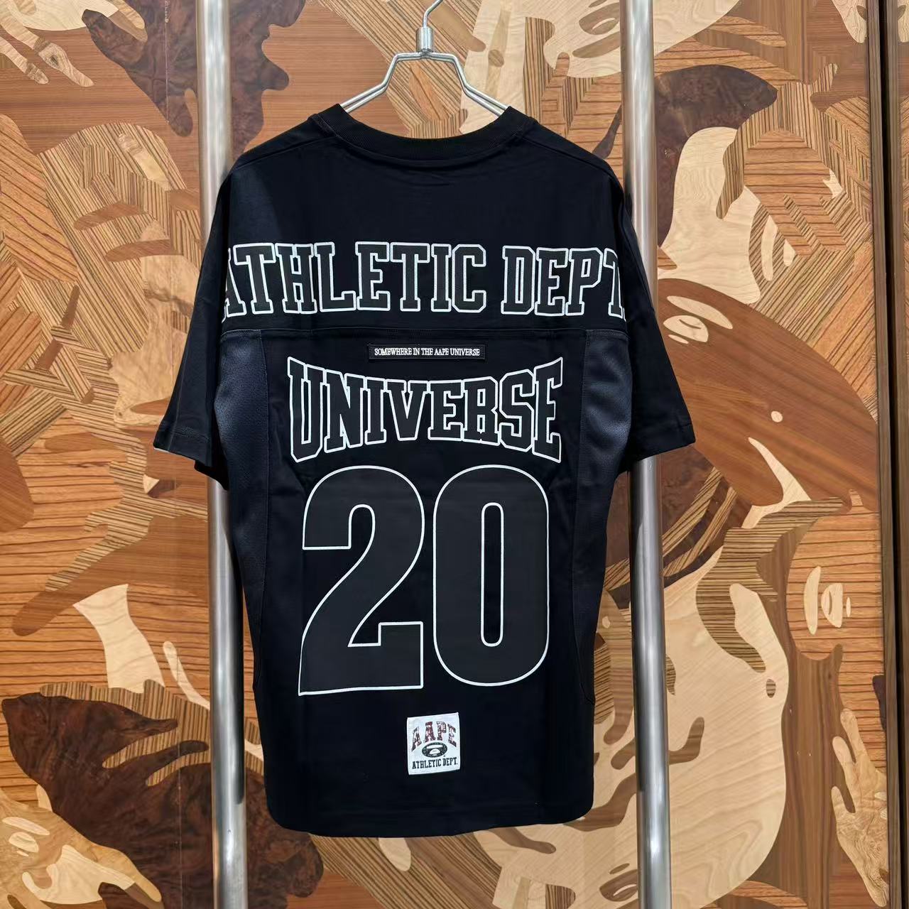 **AAPE Relaxed fit AAPEUNVS graphic tee (1656) 寬鬆版