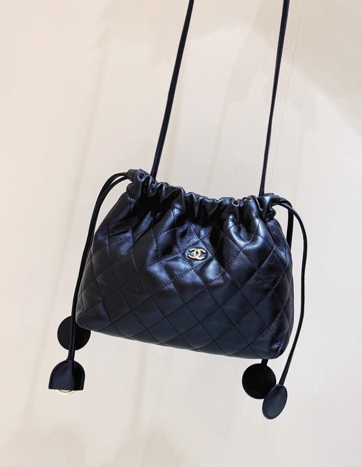 Chanel 22cm 黑色福袋 肩帶可以調節❣️可以腋下/斜揹