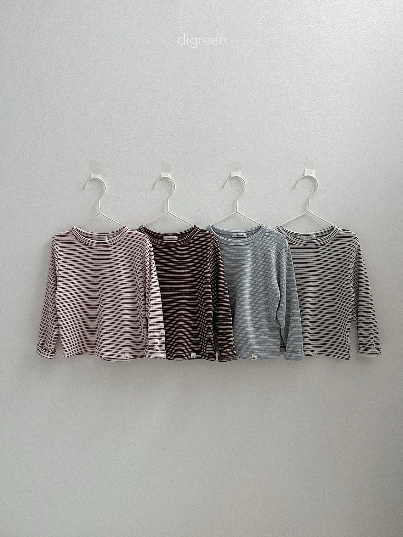 Digreen | stripe latte tee 