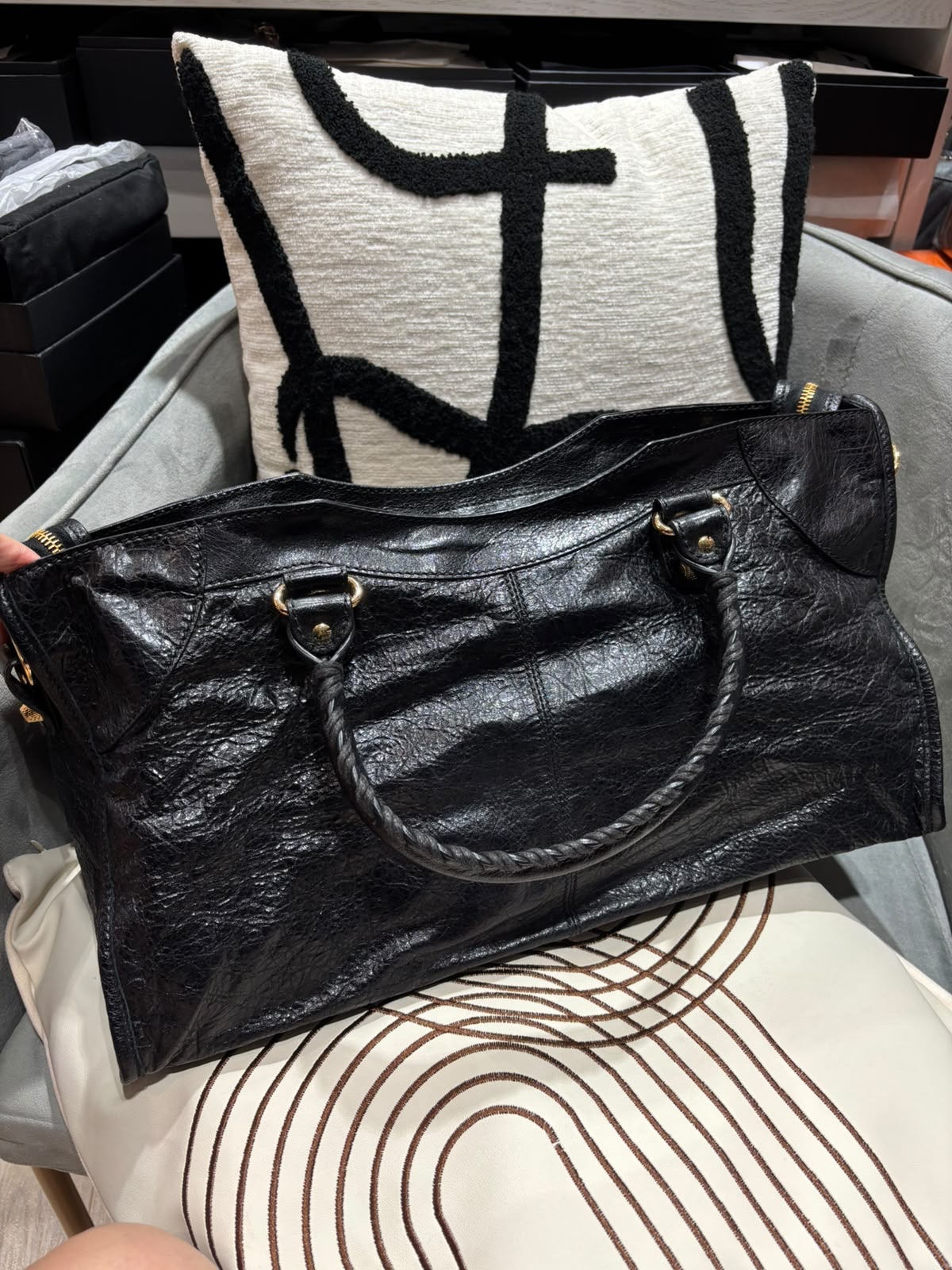 BALENCIAGA Giant Part Time 2 way bag 黑色牛皮金釘，100%Authentic, 98%New ✅mirror ✅Dust bag 