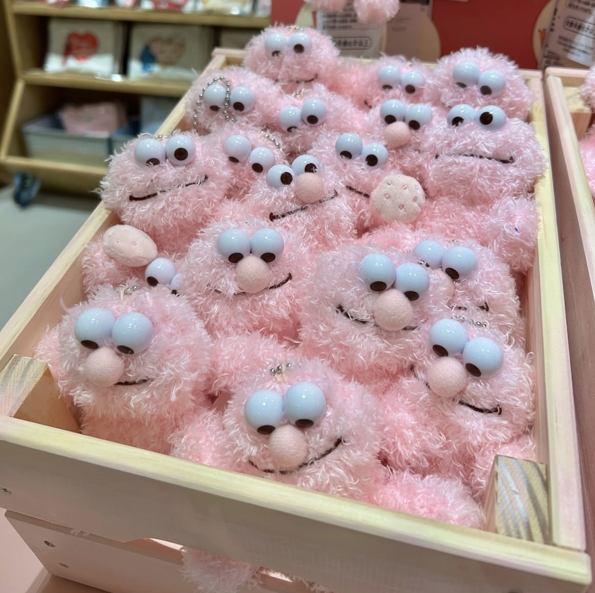 日本預訂📍日本芝麻街櫻花色公仔/吊飾 