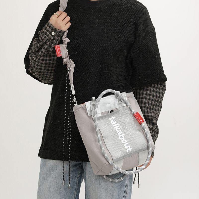 $98隻。2隻起$88隻。韓款粗繩山系2色 包包👜💼斜揹 上膊 手挽 點都得👍🏻👍🏻