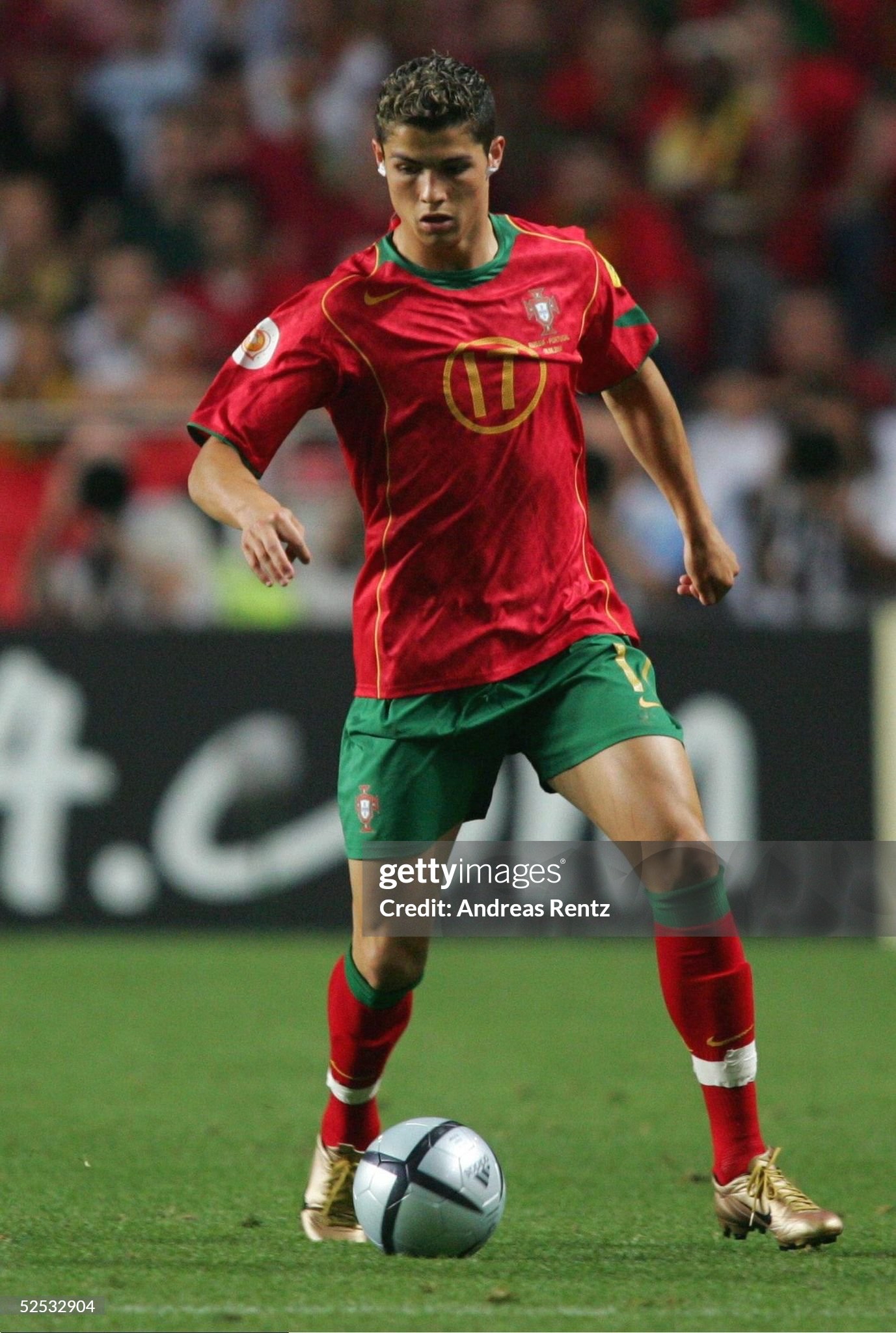 2004 葡萄牙 主場 復刻 球迷版 短袖 連原裝字 7 Figo