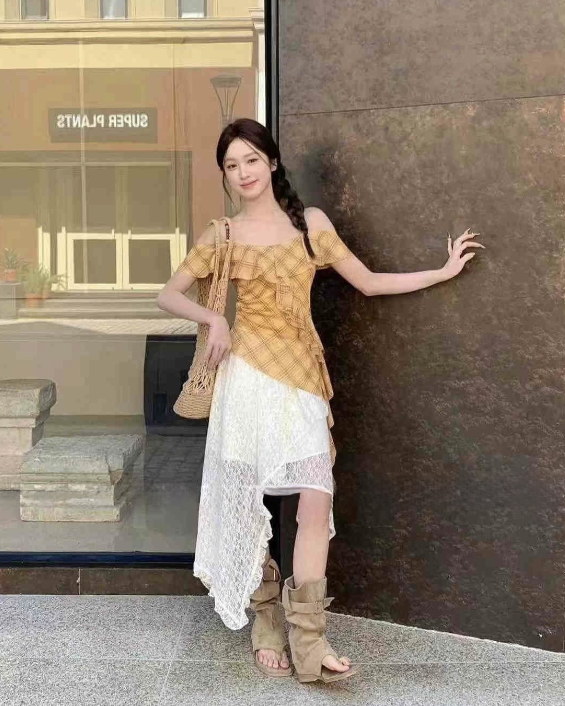 TP477法式荷叶边上衣