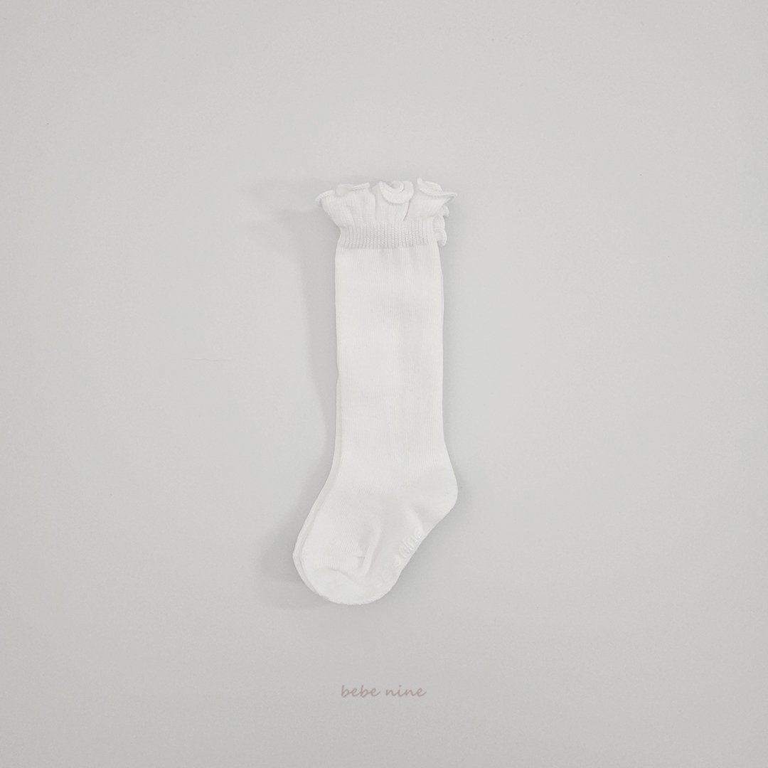 Bebenine Nine Frill Knee Socks Set