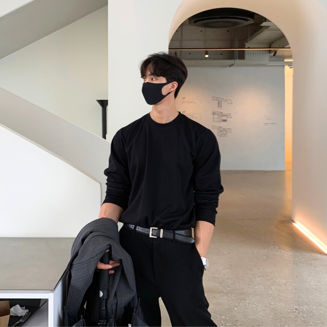 【In Stock】Essential Long-Sleeved T-Shirt