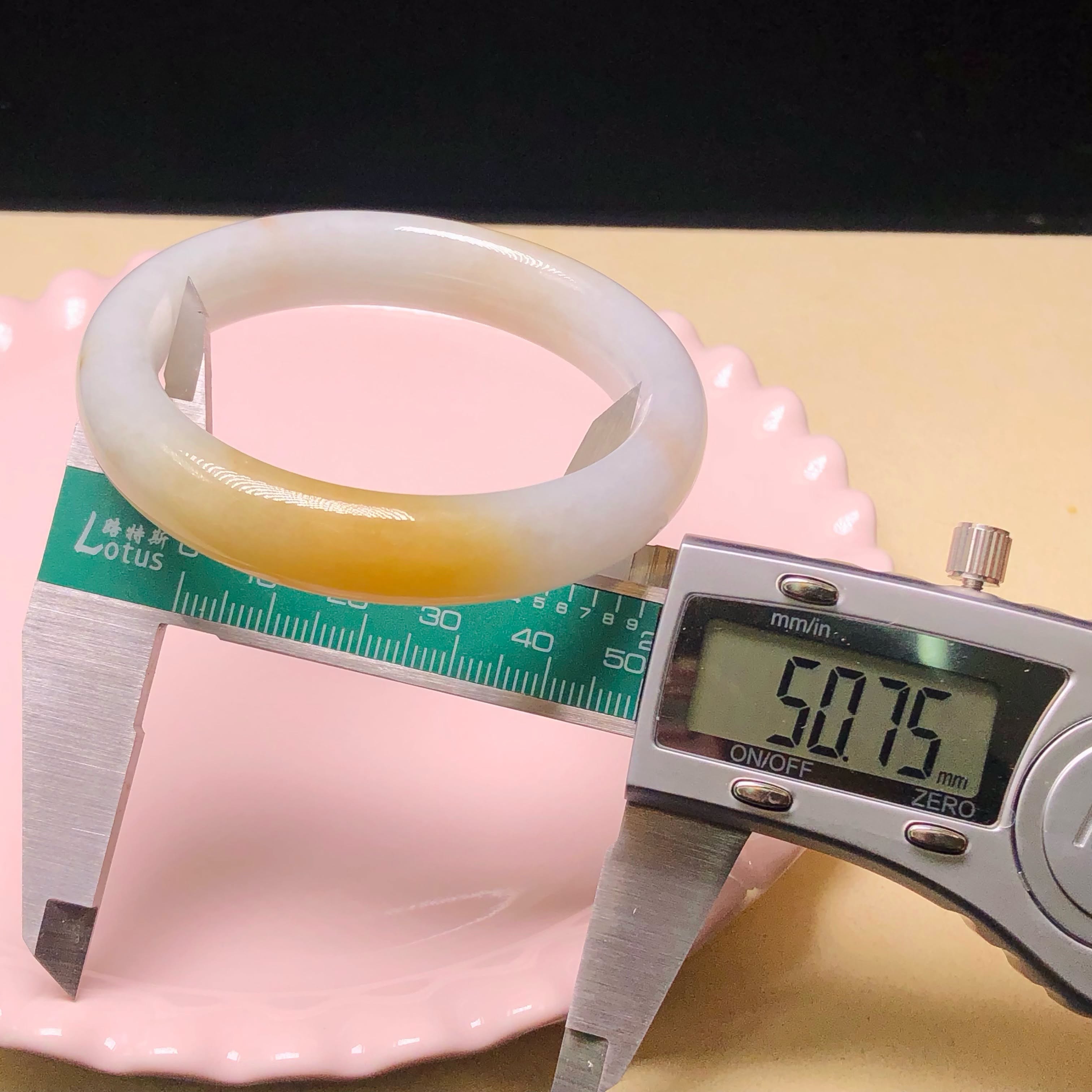 C06807 桂花糕福鐲50.7mm