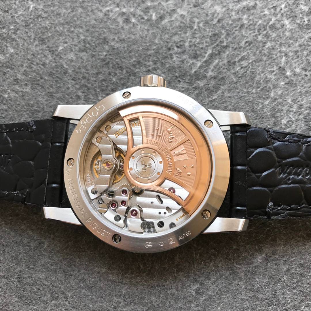 爱彼 CODE 11.59 系列自动上链腕表