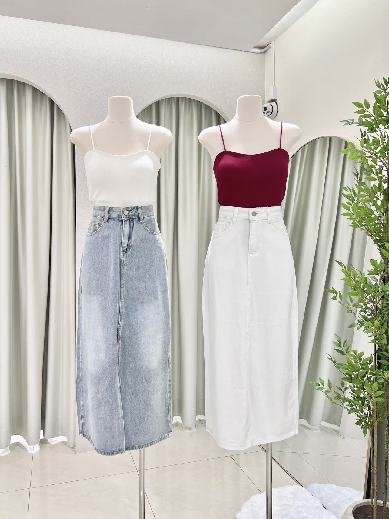 6867 爆款显瘦开叉半身裙