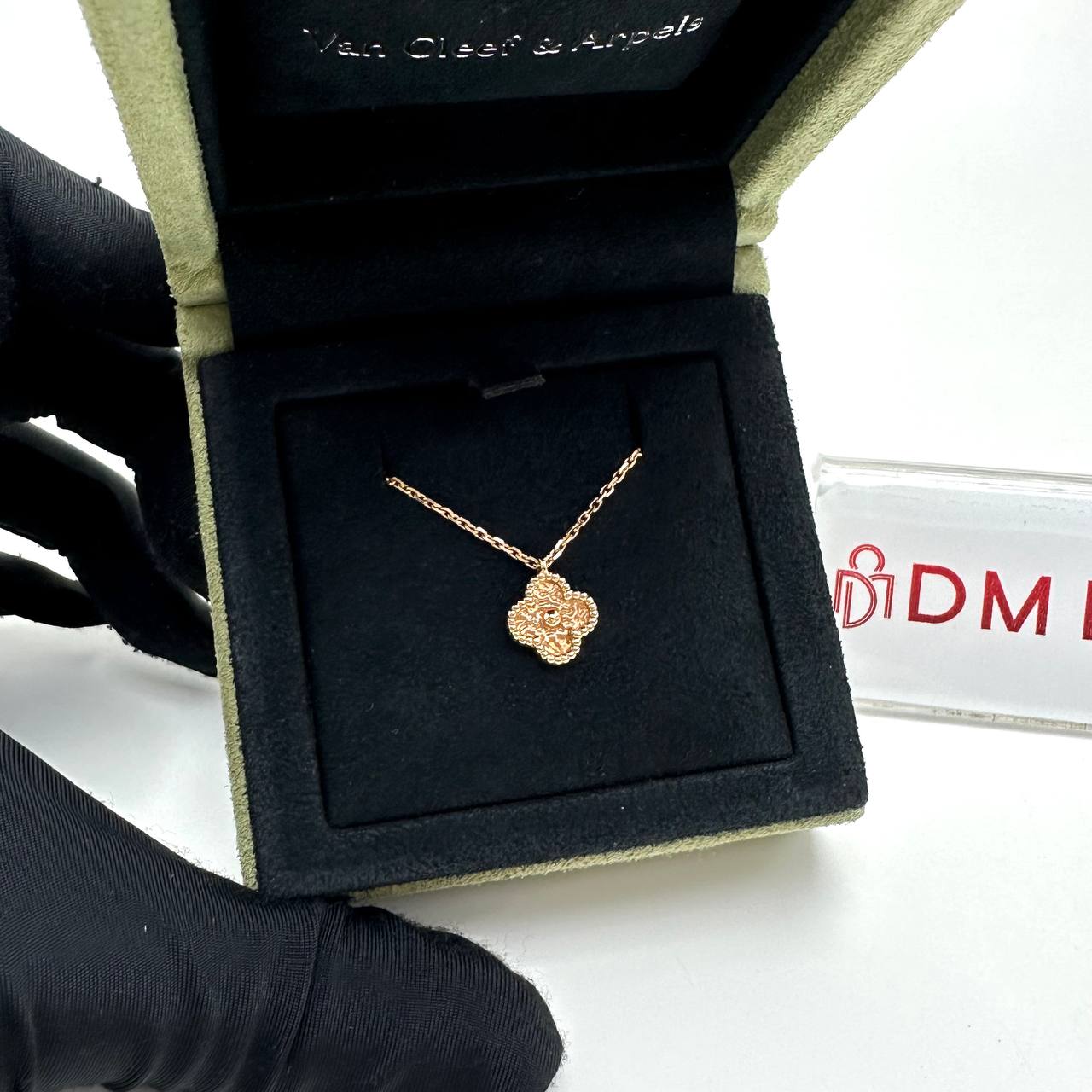 VCA Pendant Sweet Alhambra Rose Gold Necklace