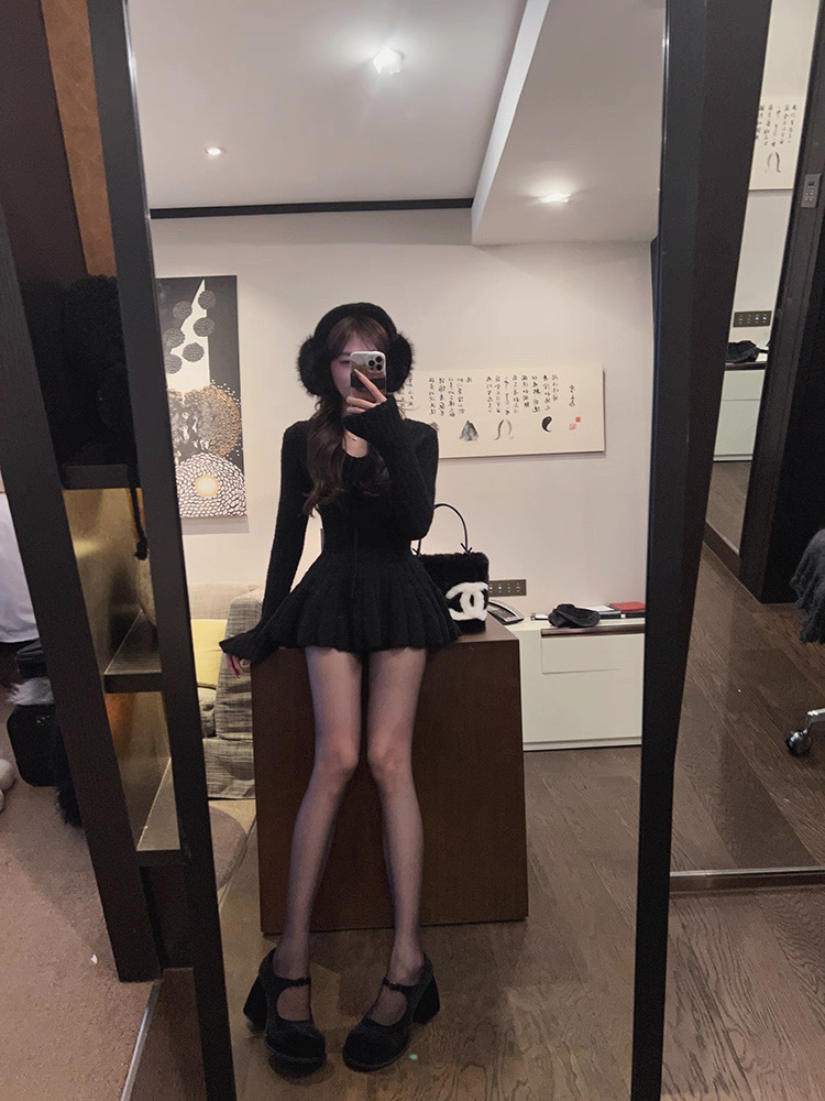 芭蕾风毛线蓬蓬裙高腰显瘦短裙纯欲性感蛋糕连衣裙女